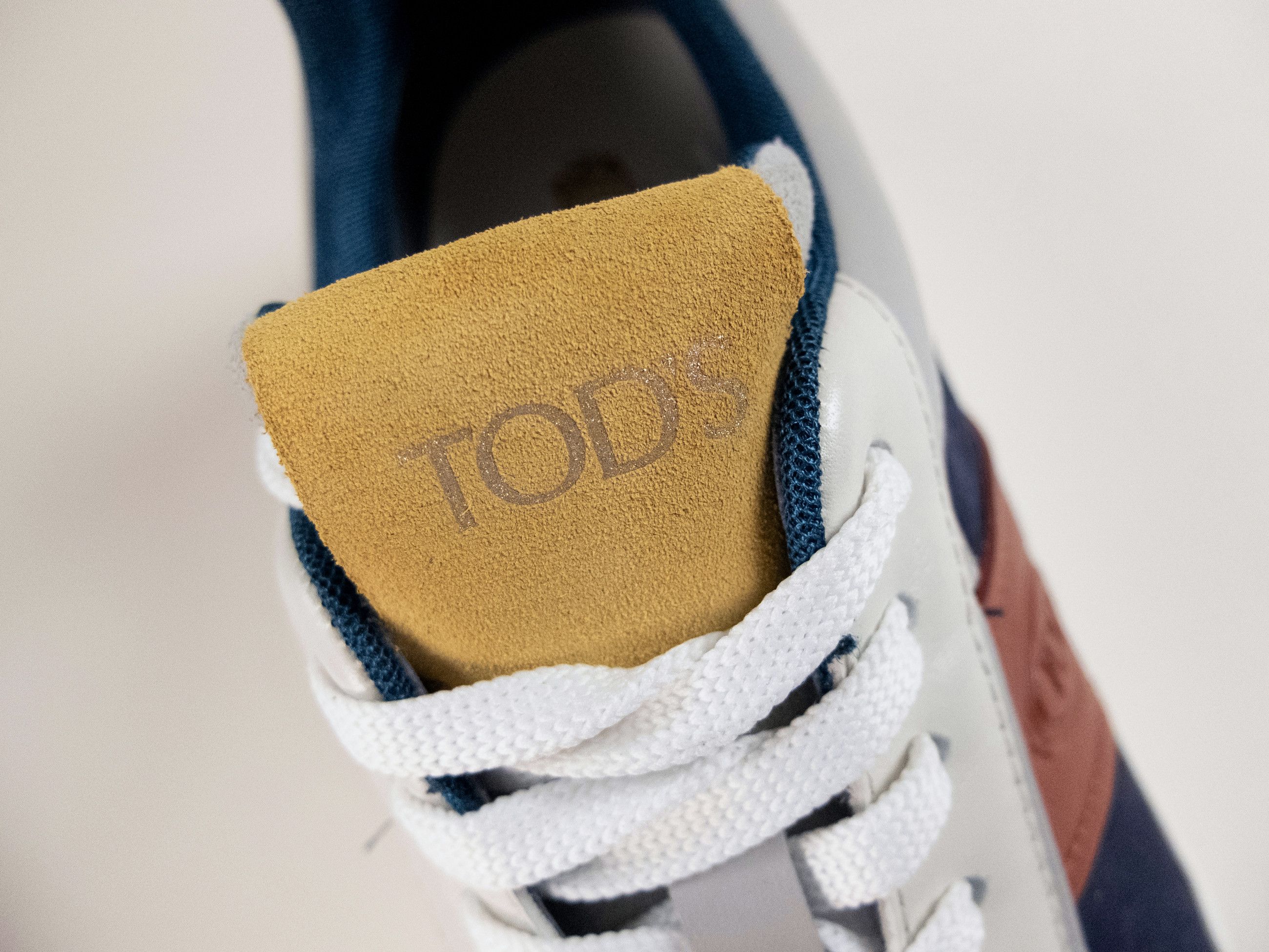 Tod's TOD'S Tabs paneled navy blue white suede low top sneakers 8 Size US 8 / EU 41 - 3 Thumbnail