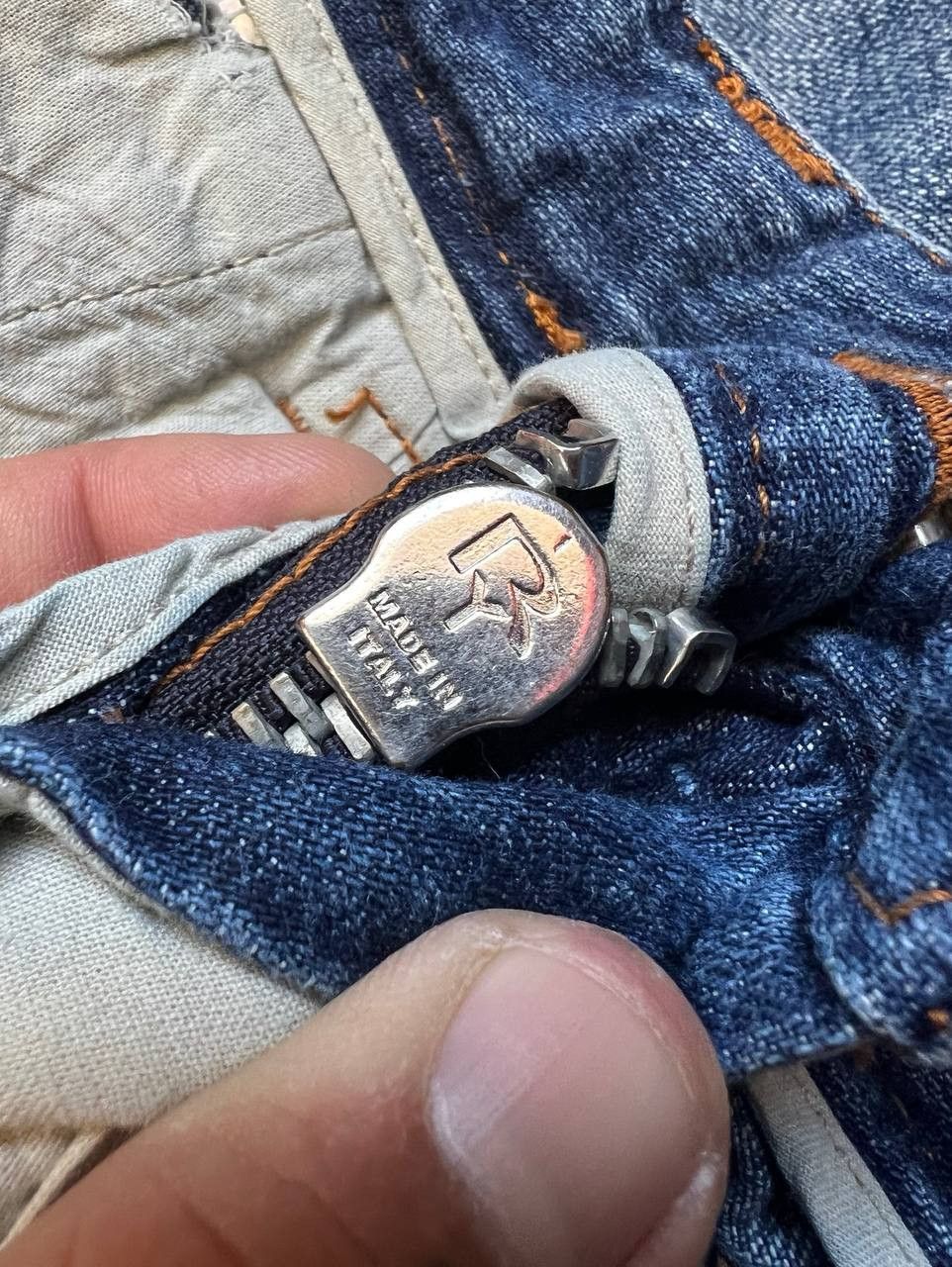 Dsquared2 F/W2005 Dsquared2 'Twins Range' Embroidery Pocket Size US 28 / EU 44 - 10 Thumbnail
