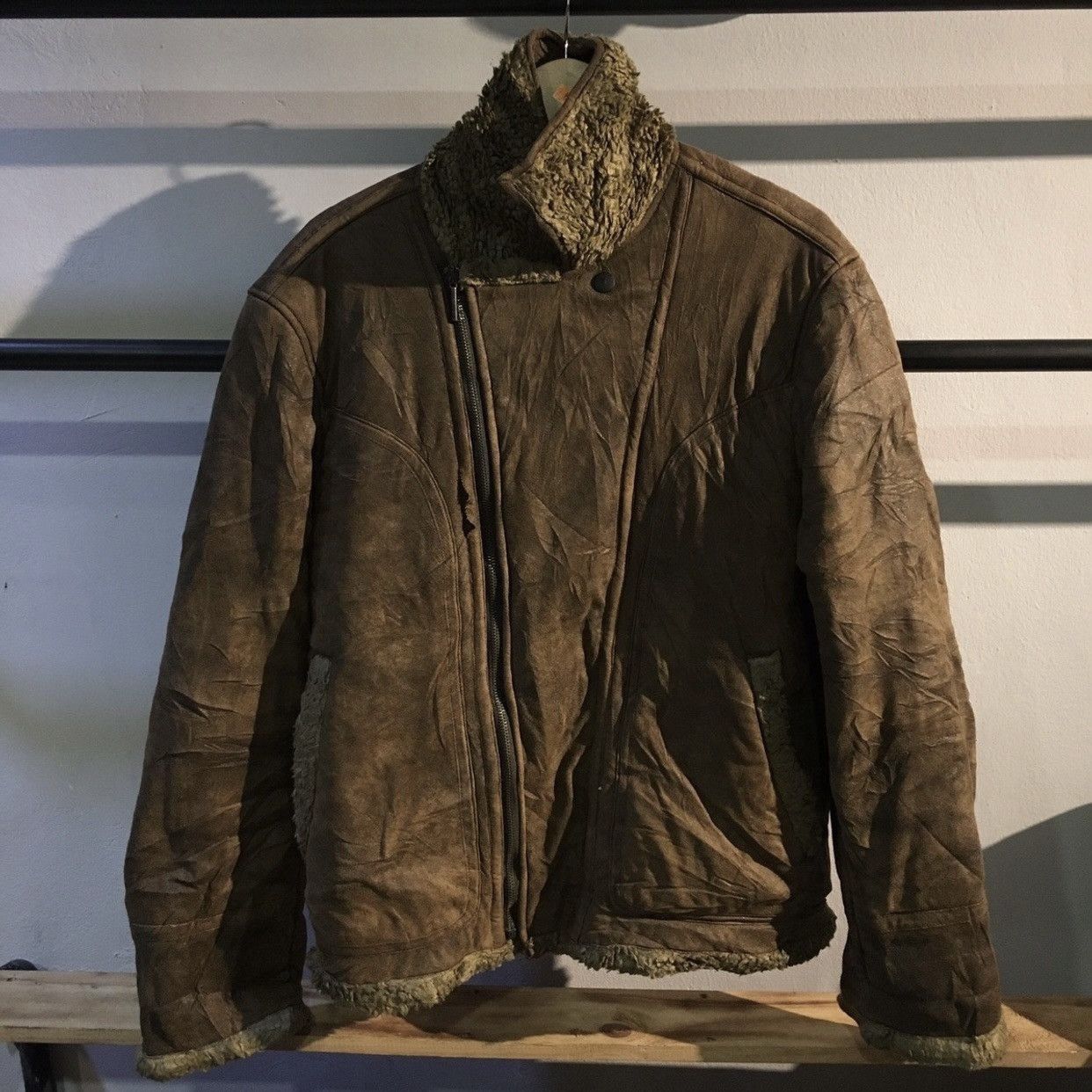Trussardi vintage Trussardi shearling leather jacket in brown Size US L / EU 52-54 / 3 - 1 Thumbnail