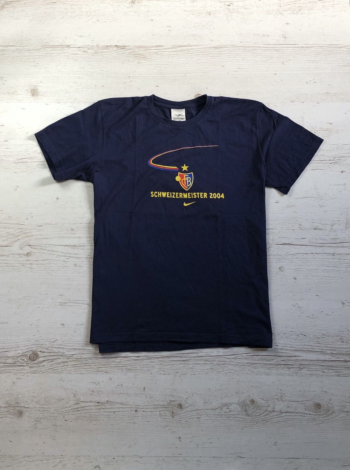 Nike T shirt Nike FC Basel SchweizeRMEISTER vintage Size US XL / EU 56 / 4 - 1 Thumbnail