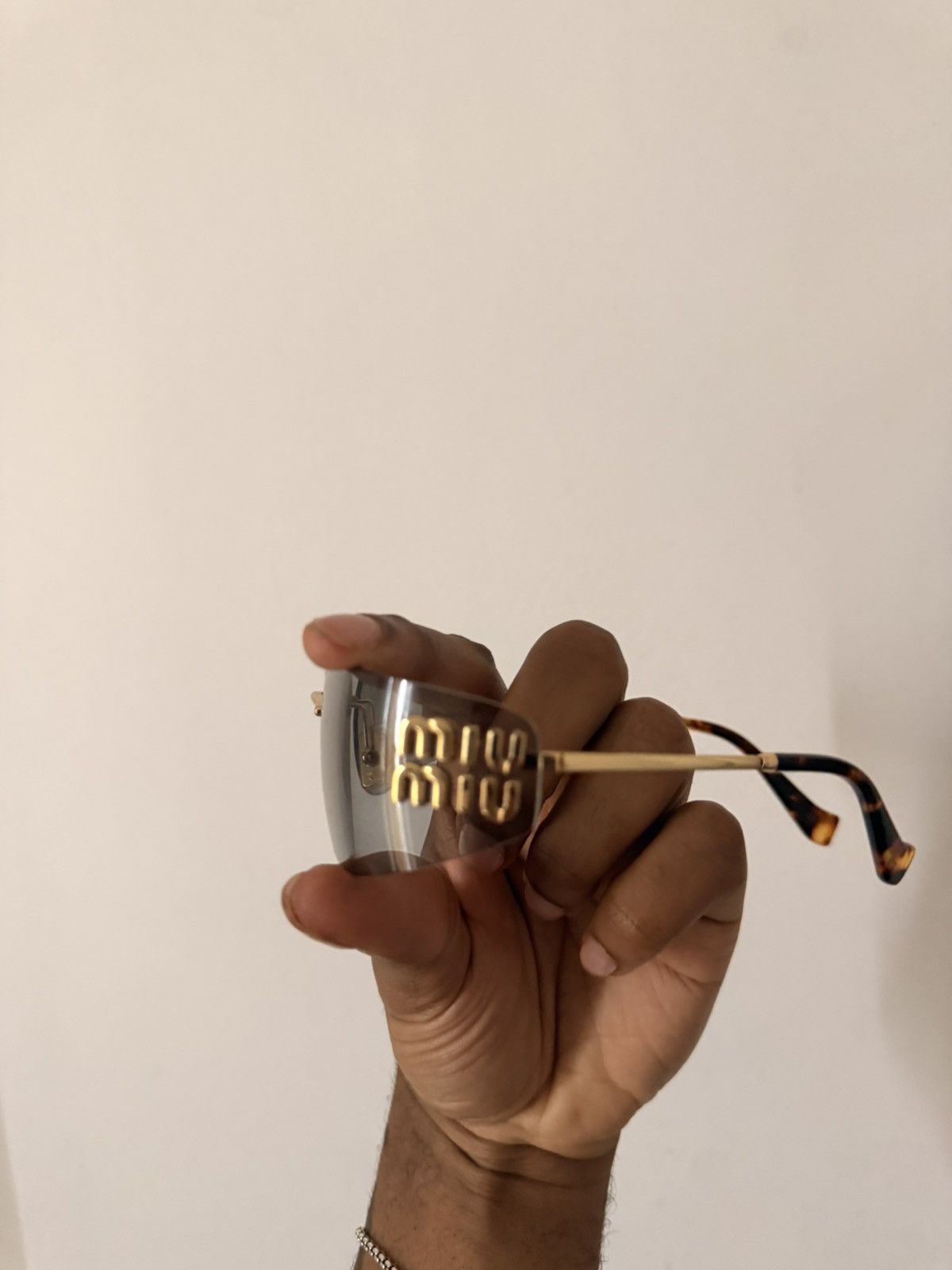 Miu Miu Miu miu wrap around sunglasses Size ONE SIZE - 3 Thumbnail