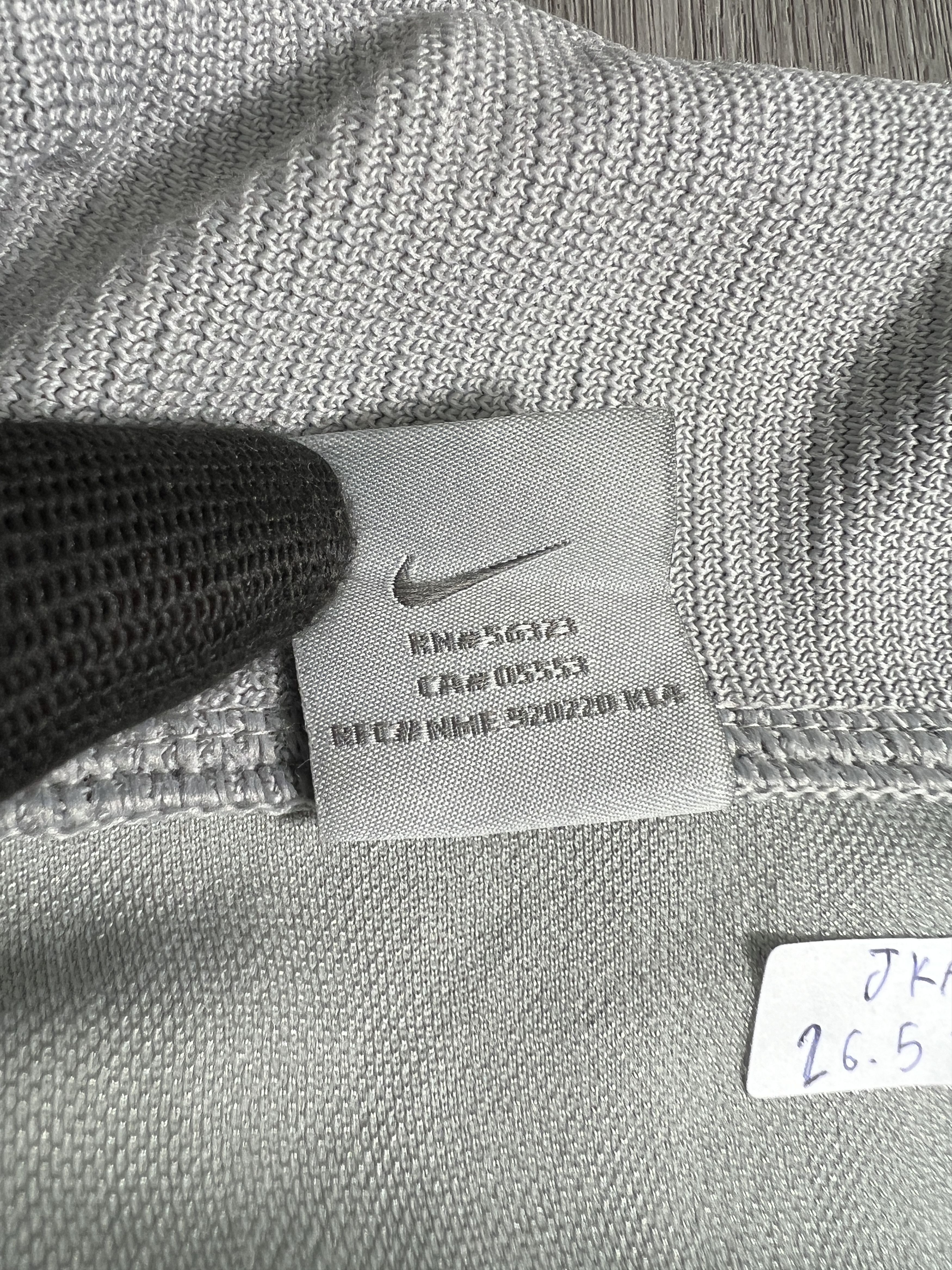 Nike Vintage Nike Y2K Track Jacket (XXL) JKA025 Size US XXL / EU 58 / 5 - 6 Thumbnail