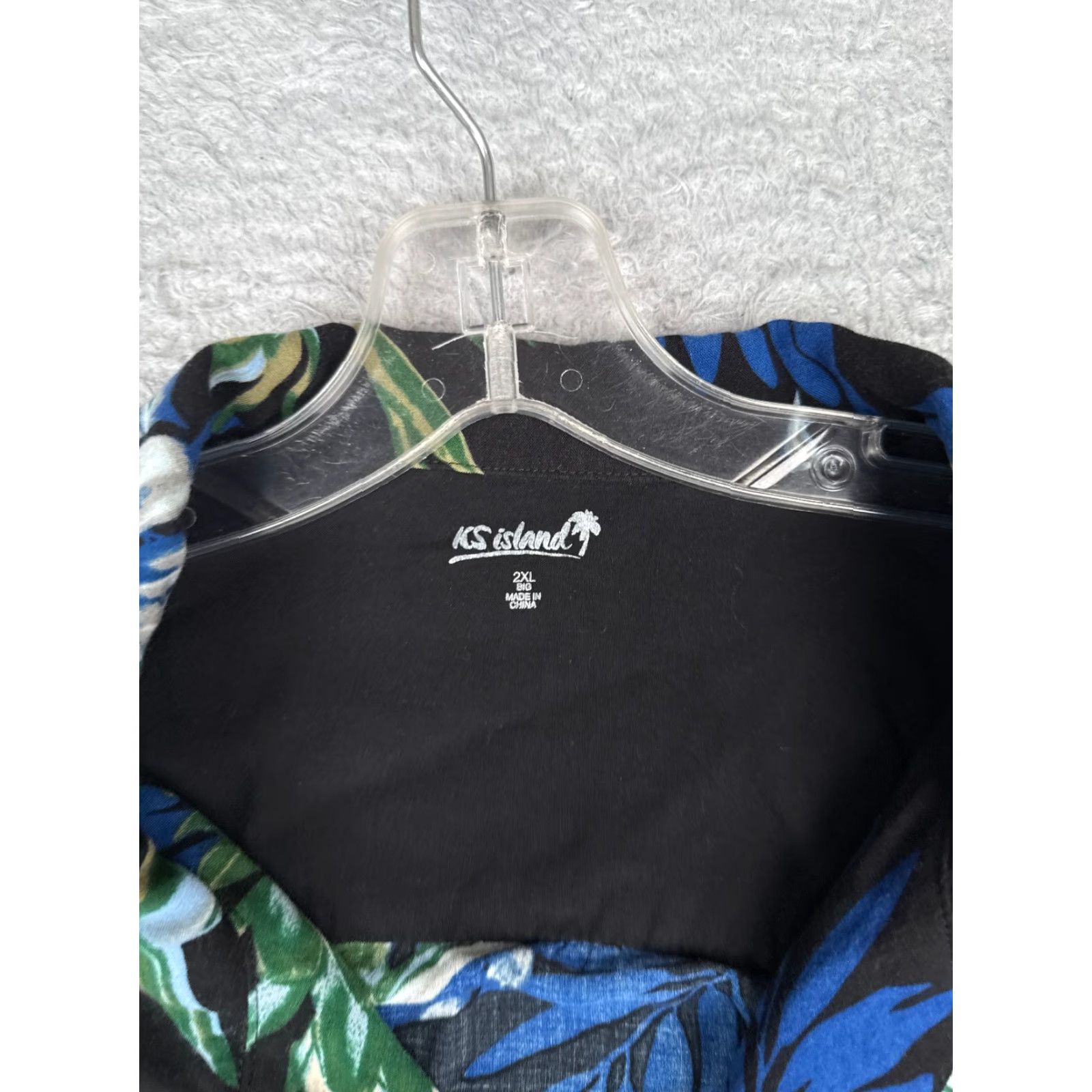Vintage KINGSIZE Island Shirt Adult 2XL Black Floral 100% Rayon Hawaiian Button-Up Shirt Size US XXL / EU 58 / 5 - 7 Thumbnail
