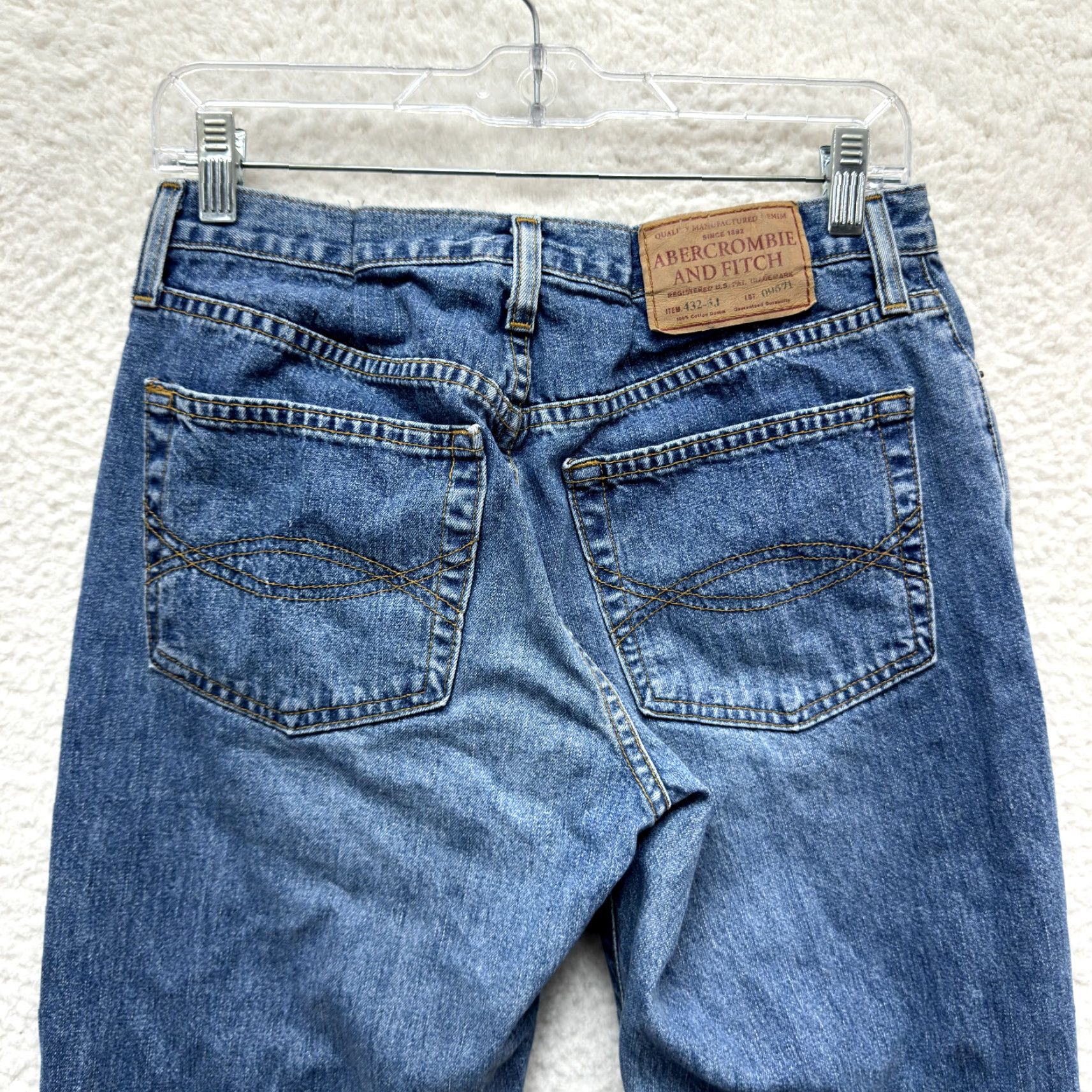 Abercrombie & Fitch VINTAGE Abercrombie Jeans 6 Womens Bootcut Flare Mid Rise Medium Wash Denim Jeans fits 1990s Womens Size 28" / US 6 / IT 42 - 4 Thumbnail