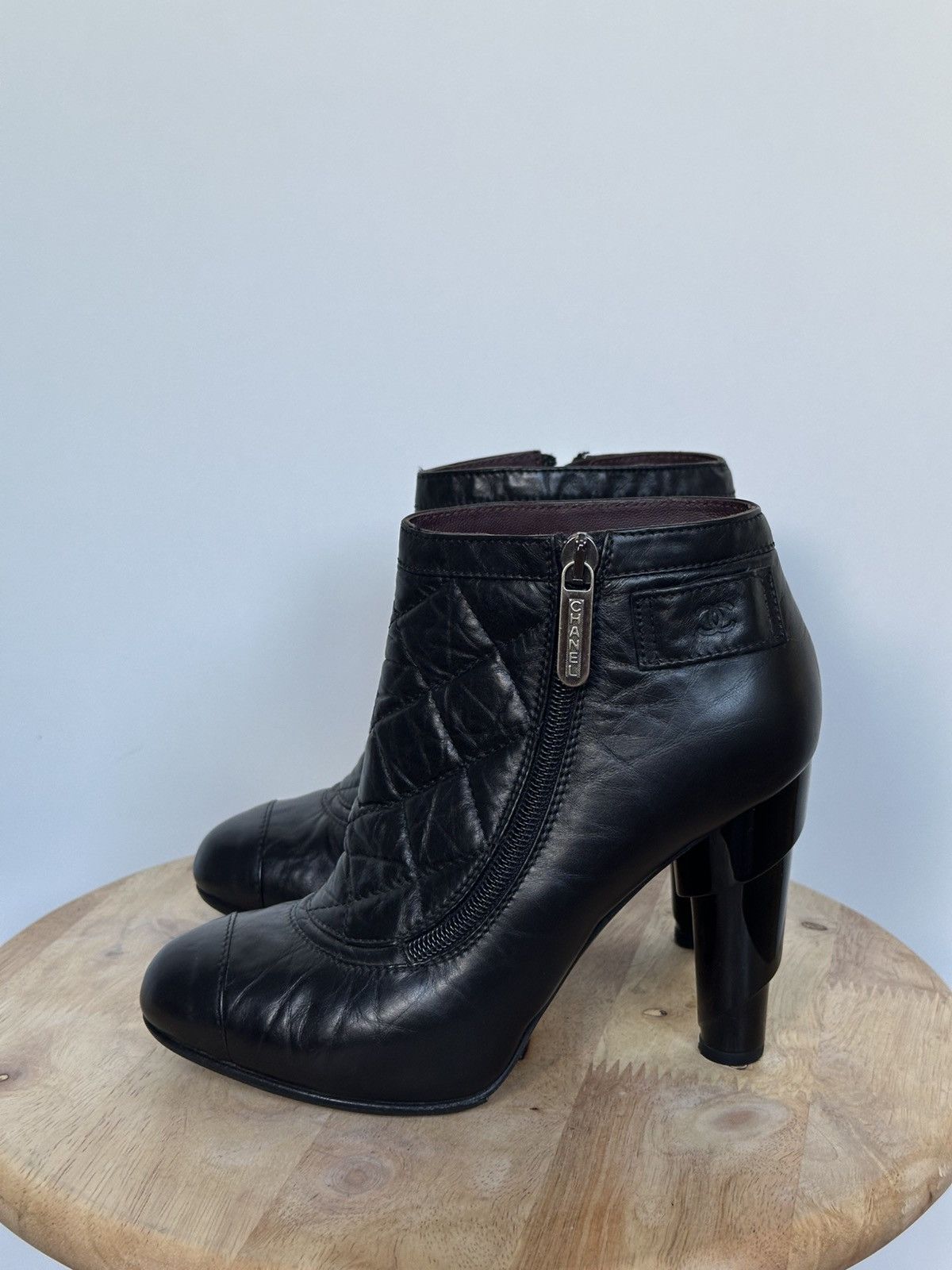 Chanel Chanel Mademoiselle quilted ankle boots with box Size US 6 / IT 36 - 2 Thumbnail