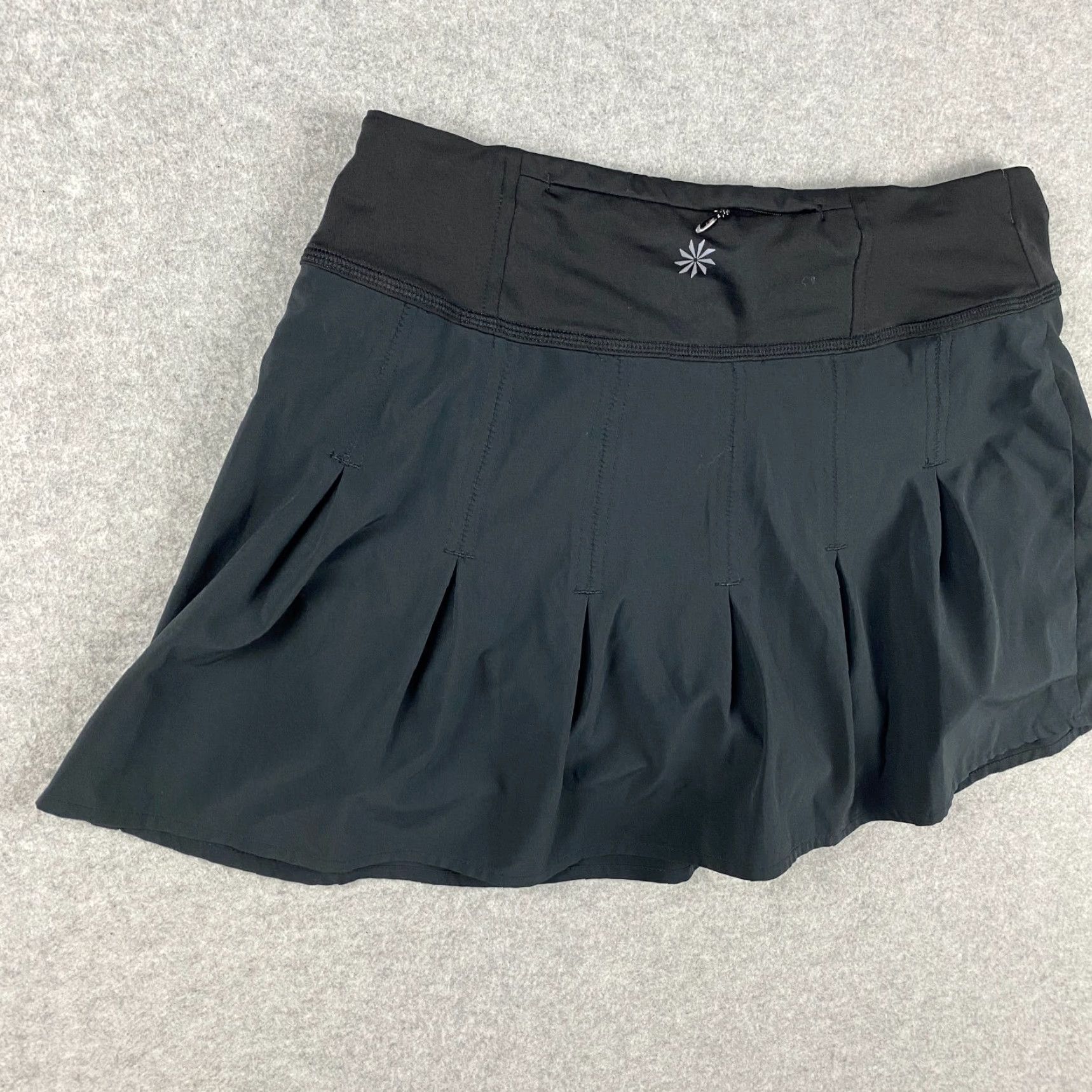 Athleta Athleta Skort Womens XS Black Pleated Zip Pocket Stretch Active Tennis Size ONE SIZE - 5 Thumbnail
