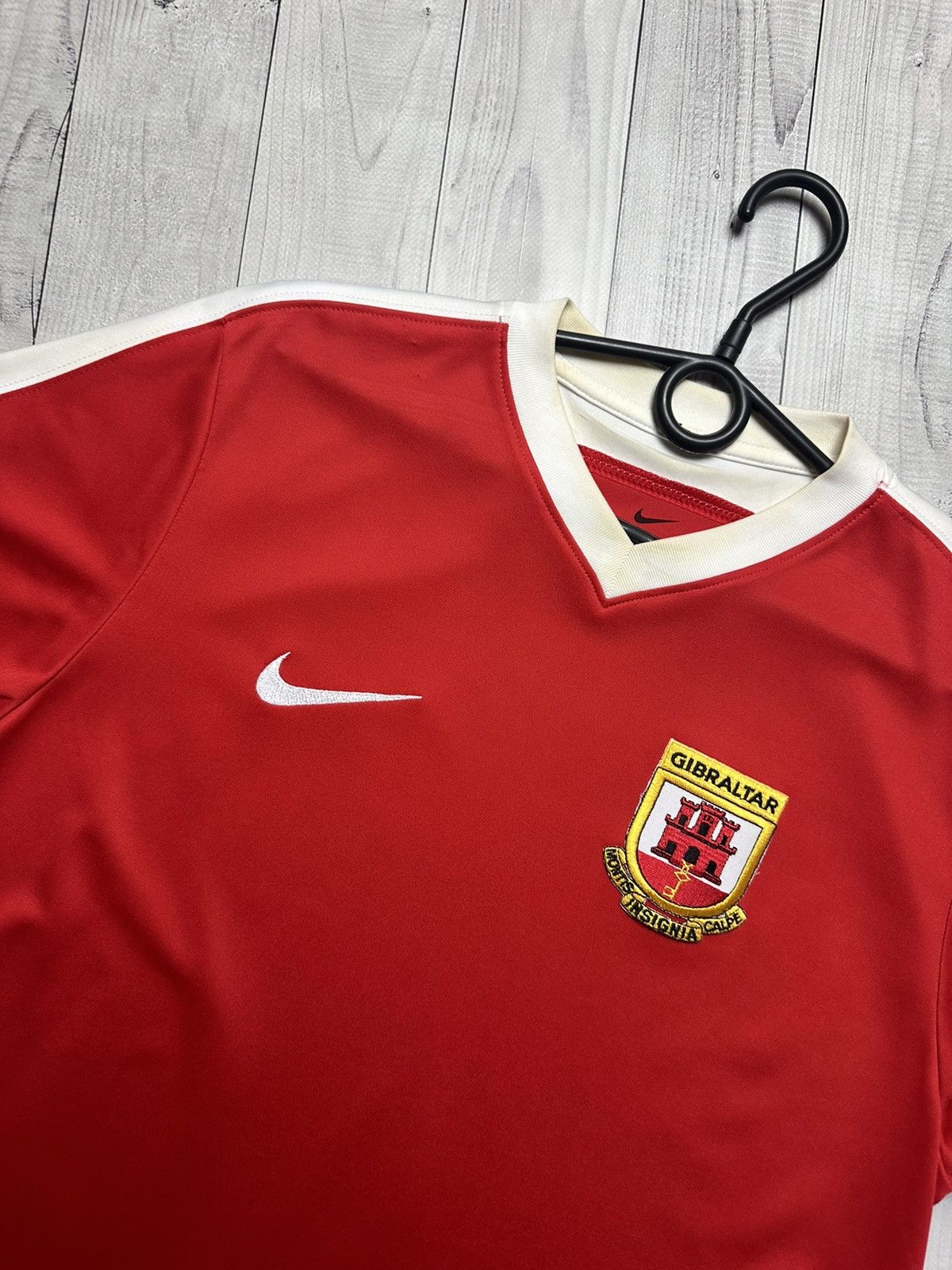 Nike × Vintage Vintage Nike Gibraltar soccer jersey red size L Size US L / EU 52-54 / 3 - 2 Thumbnail