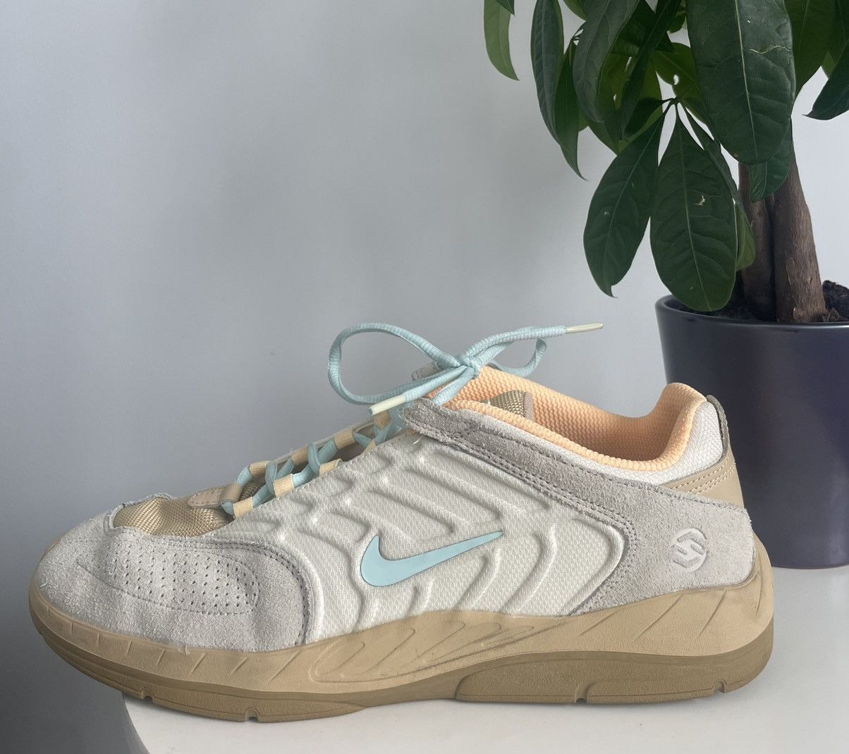Nike SB Men Size 11.5 Nike Sb Vertebrae Te Coconut Milk-Jade Shoes Size US 11.5 / EU 44-45 - 1 Thumbnail