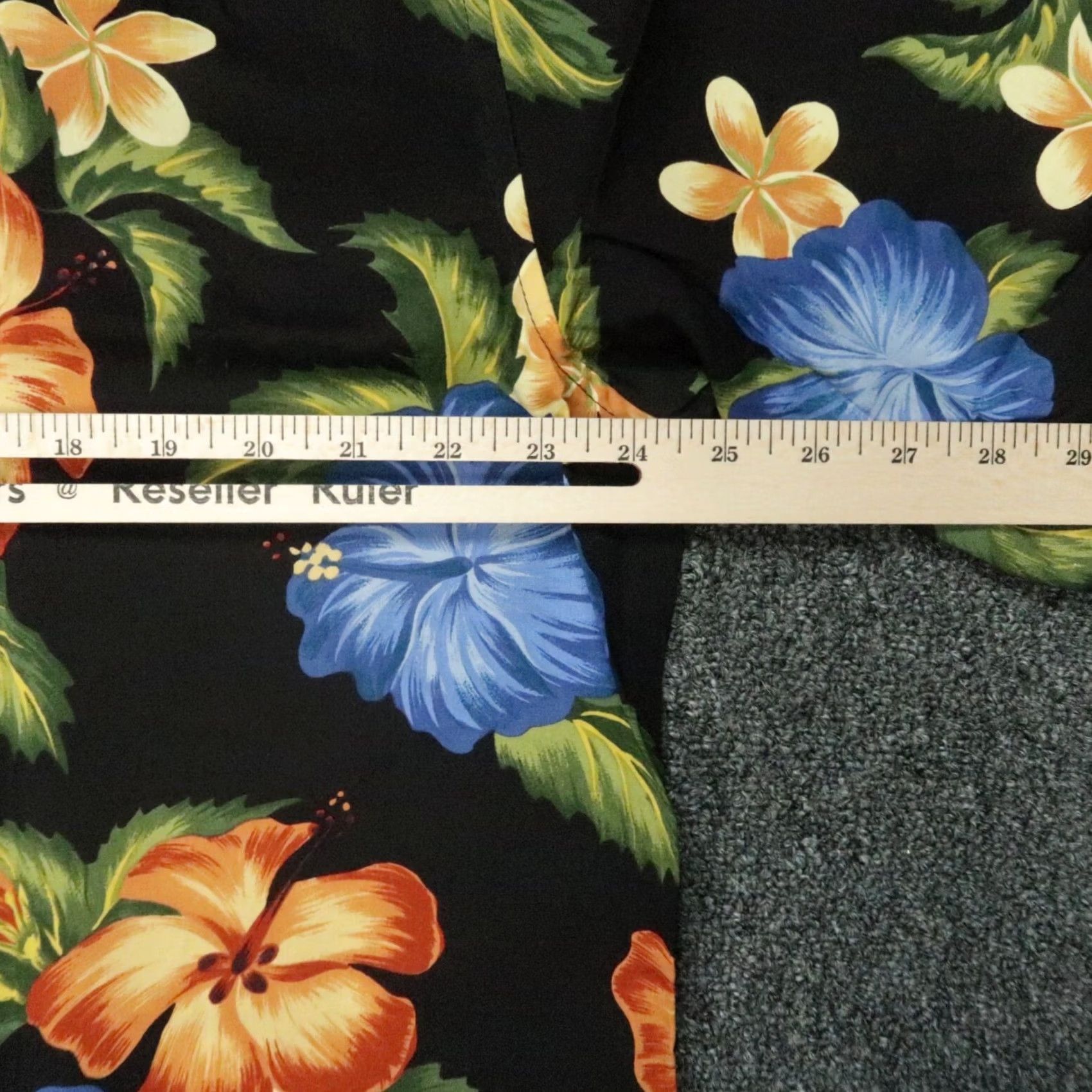 Reyn Spooner Reyn Spooner Shirt Mens Large Black Hibiscus Floral Rayon Short Sleeve NWT Size US L / EU 52-54 / 3 - 7 Thumbnail