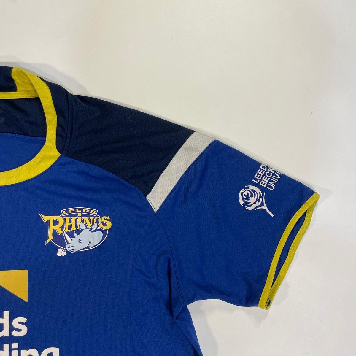 Other Leeds Rhinos training shirt tee sportswear ISC rugby Size US L / EU 52-54 / 3 - 5 Thumbnail