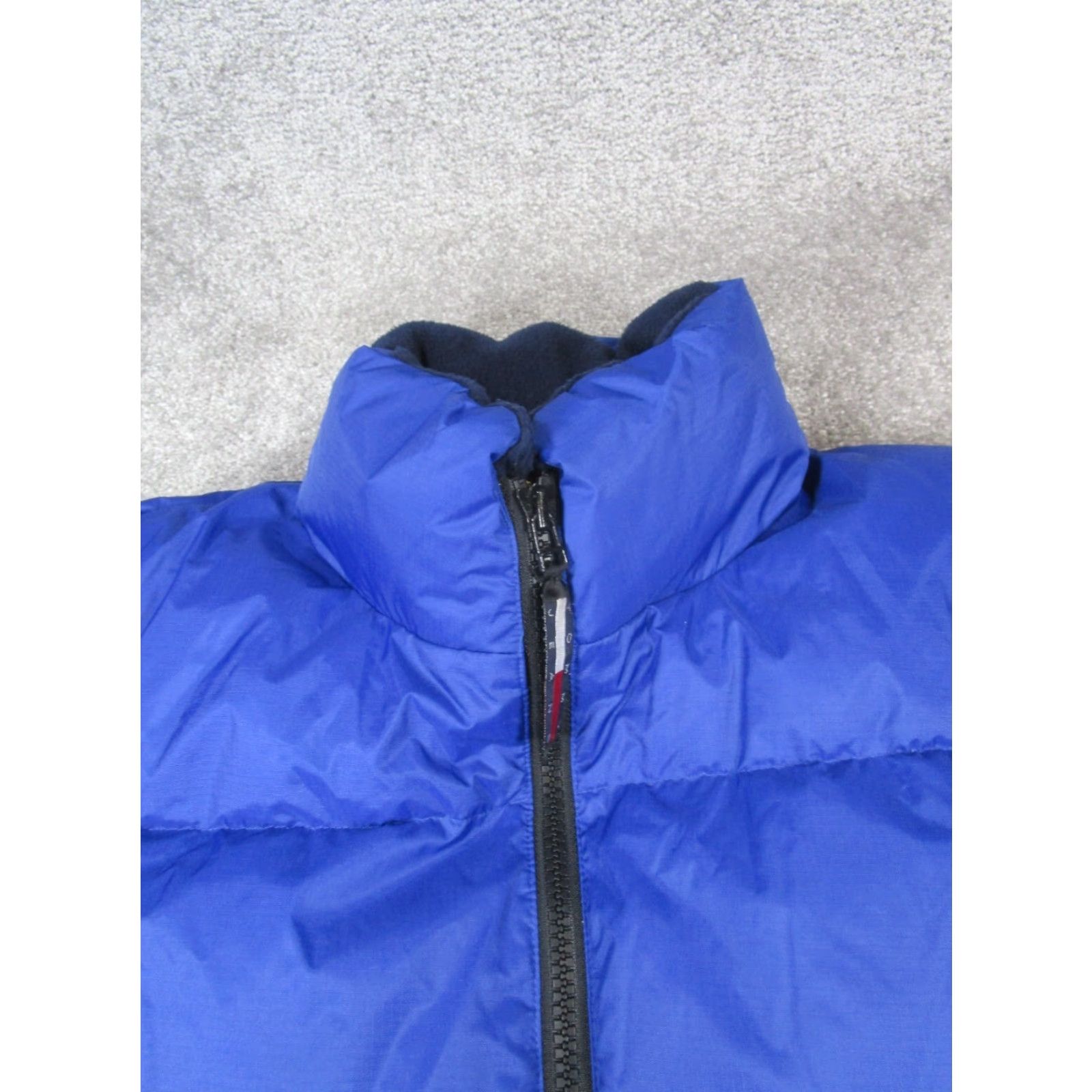 Tommy Hilfiger VINTAGE Tommy Hilfiger Jacket Mens Large Blue Down Insulated Puffer Casual Zip Stand-Up Collar Winter 90s Mens Size US L / EU 52-54 / 3 - 2 Thumbnail