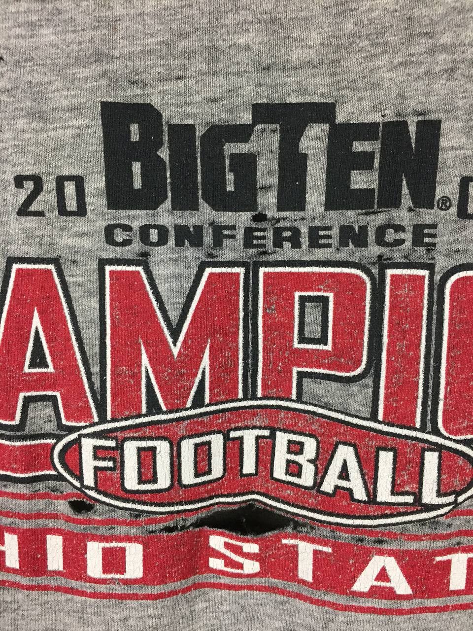 Vintage Vtg 00s Distressed Ohio State Buckeyes Big Ten Champions Tee Size US XL / EU 56 / 4 - 4 Thumbnail