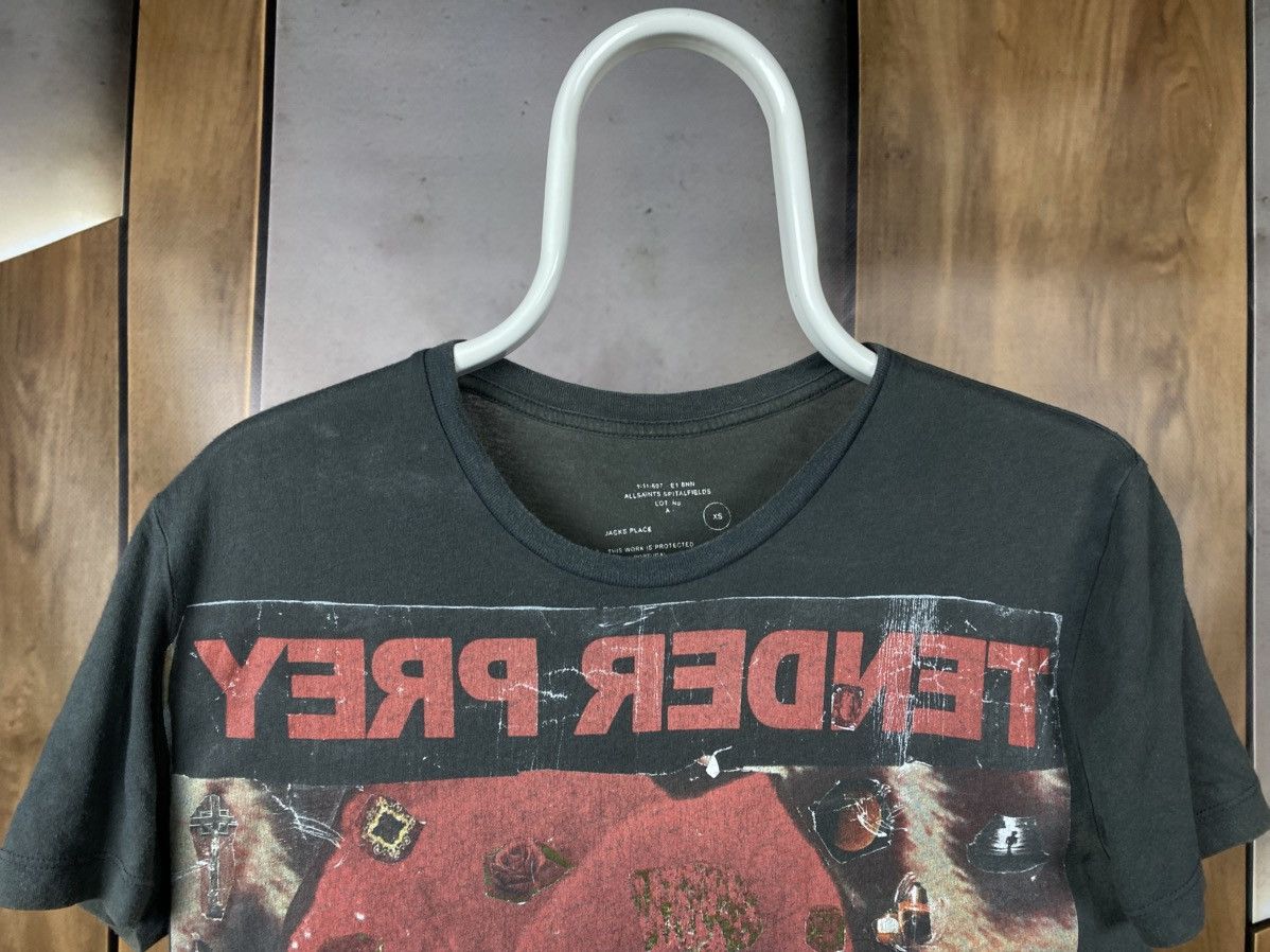 Allsaints 🌺Vintage 90s T-Shirt Allsaints Tender Prey Overprint Tee🌺 Size US XS / EU 42 / 0 - 4 Thumbnail