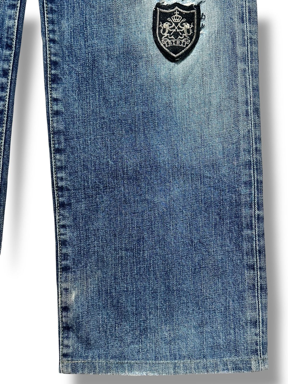 Uniqlo Uniqlo Vintage Distressed With Patches & Baggy Loose Faded Size US 33 - 12 Thumbnail