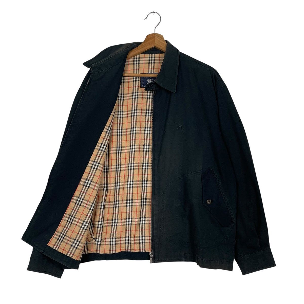 Burberry Burberrys Nova Check Bomber Jacket Size US M / EU 48-50 / 2 - 9 Thumbnail