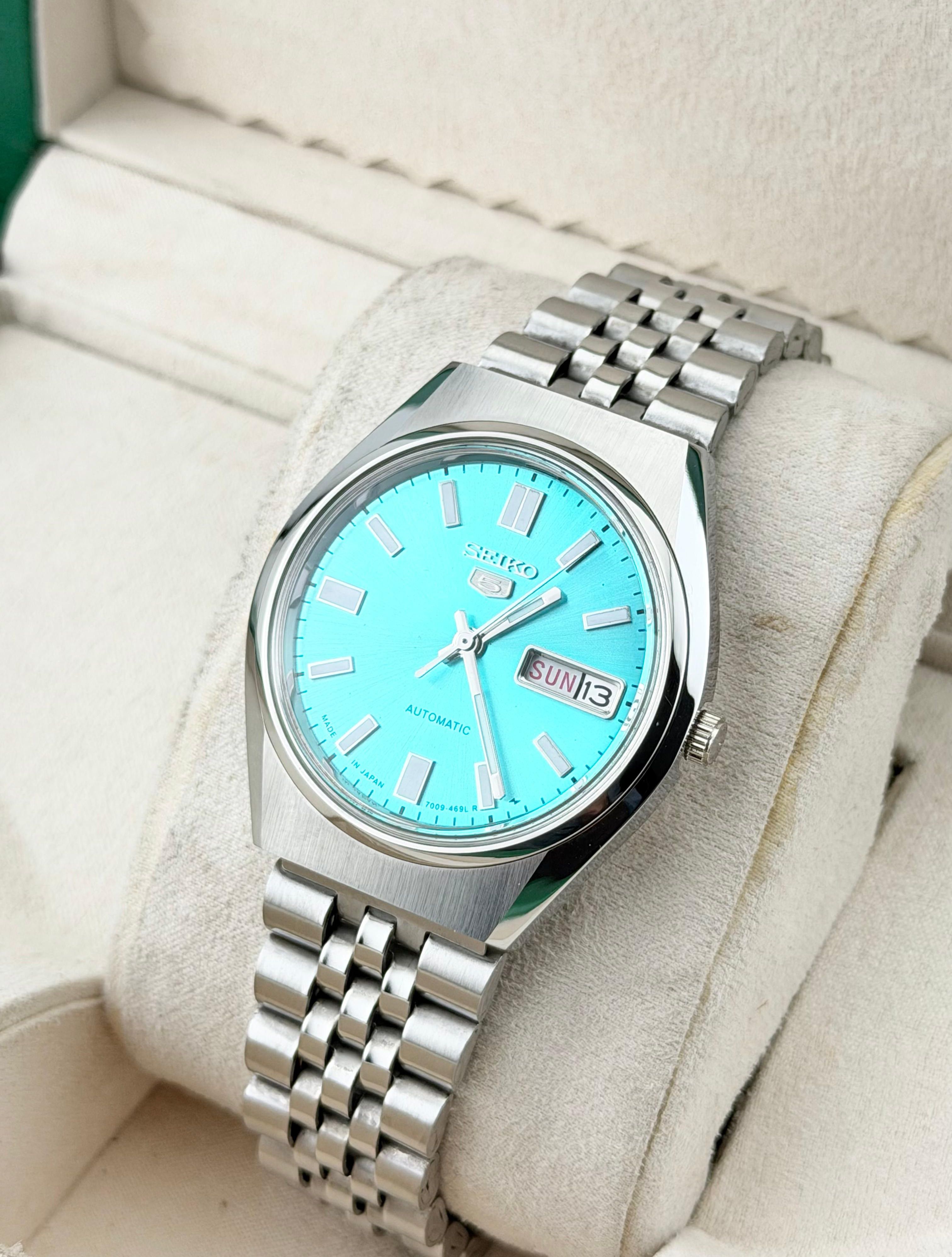 Seiko Vintage Men's Wrist Automatic Watch Size 36 - 5 Thumbnail