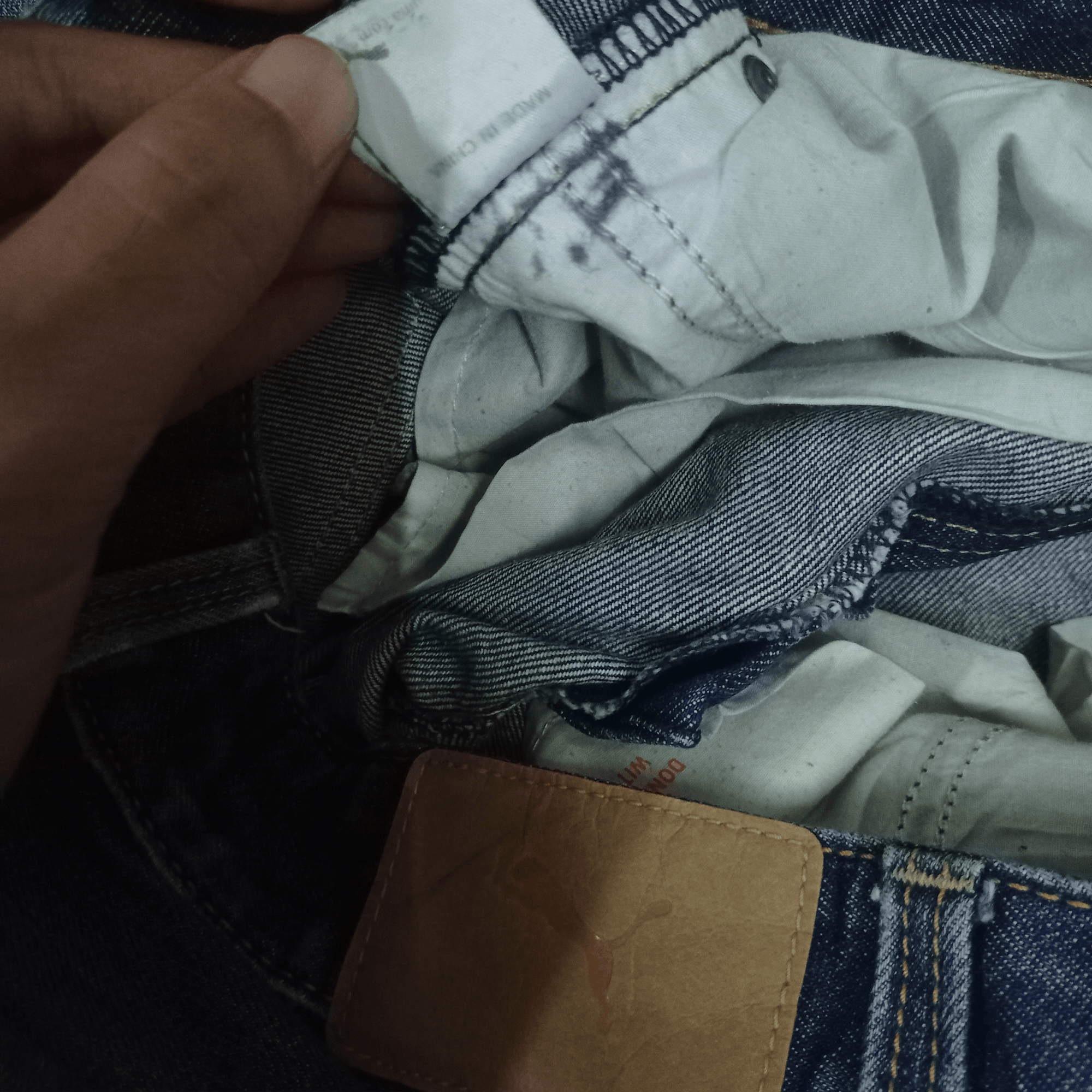 Puma Vintage Puma Blue Wash Rip Destroyed Style Jeans 29x31 Size US 29 - 11 Thumbnail