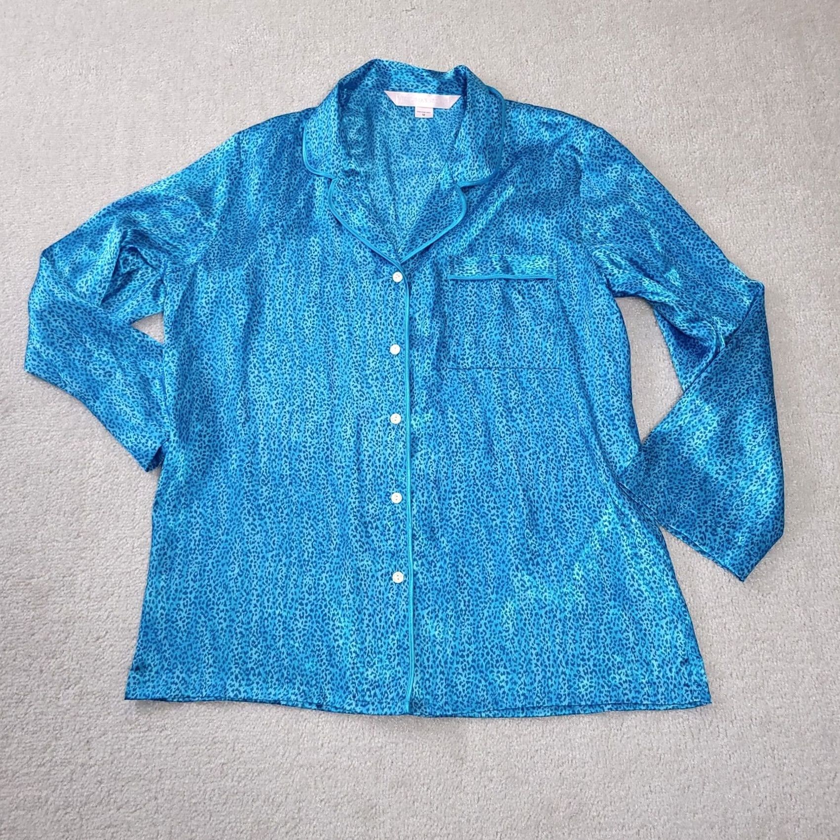 Victoria's Secret VINTAGE: Victoria’s Secret Animal Print Silky Night Sleep Shirt Pajama Womens Medium Blue Size M / US 6-8 / IT 42-44 - 2 Thumbnail