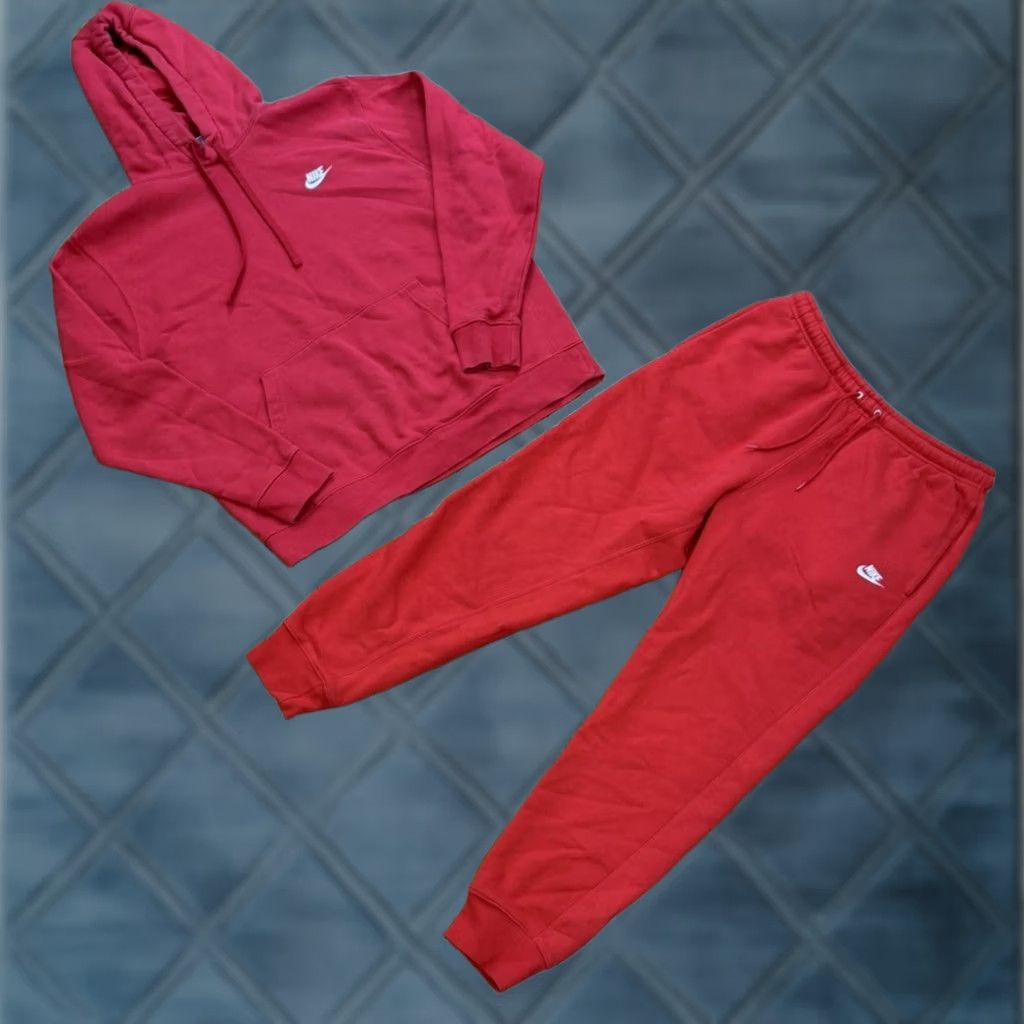 Nike Nike Sportswear Club Fleece Red Hoodie & Pants Sweatset Size M/XL Men Size US M / EU 48-50 / 2 - 1 Thumbnail