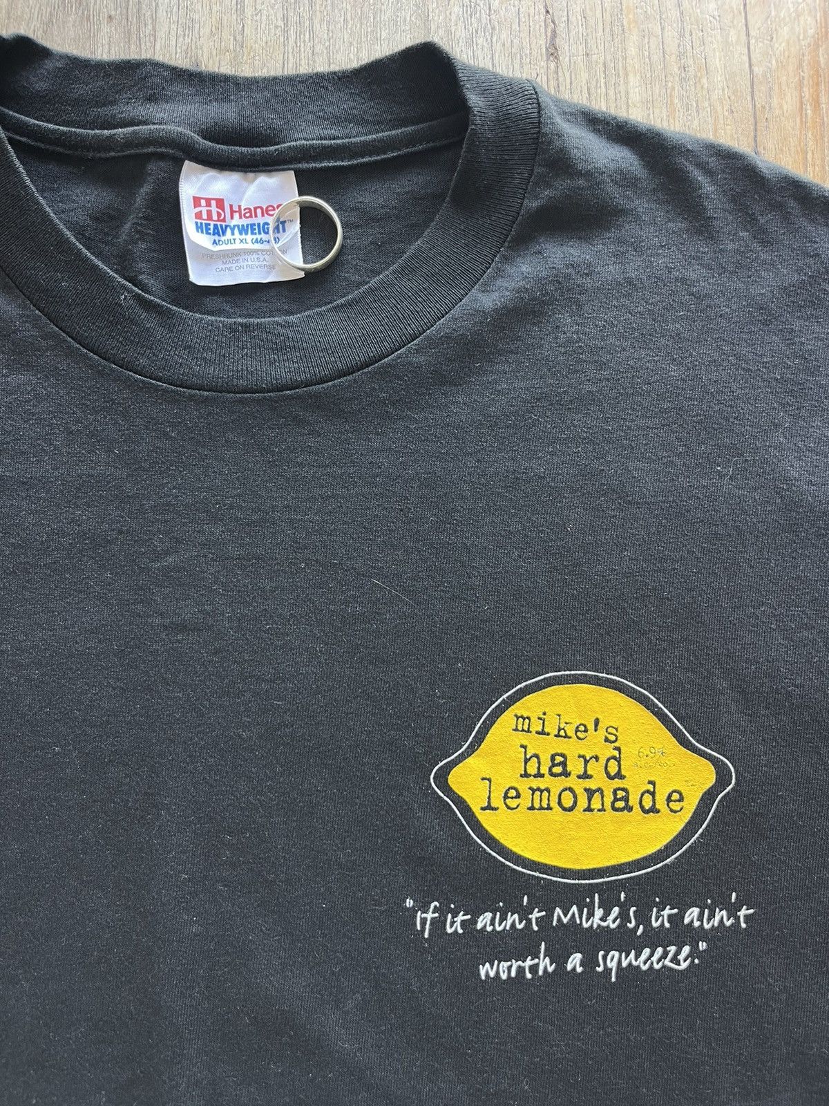 Vintage Vintage Mike’s hard lemonade Drink 90’s Tshirt Size US XL / EU 56 / 4 - 6 Thumbnail