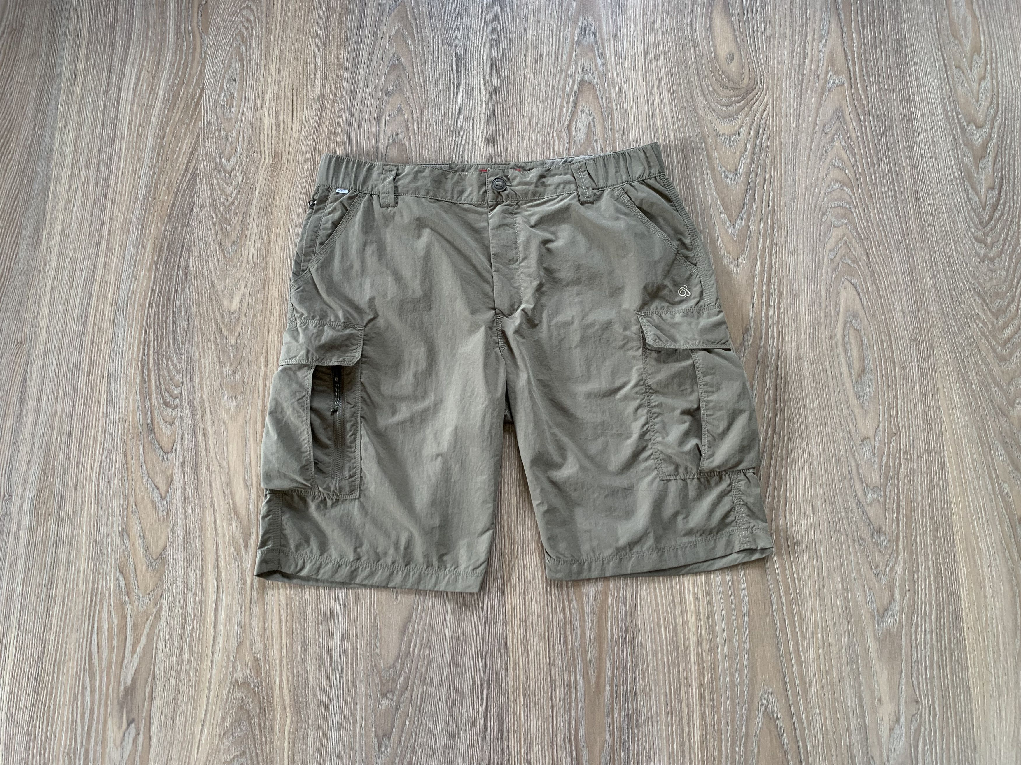 Other Craghoppers Mens NosiLife Treking Cargo Shorts Size US 36 / EU 52 - 1 Thumbnail