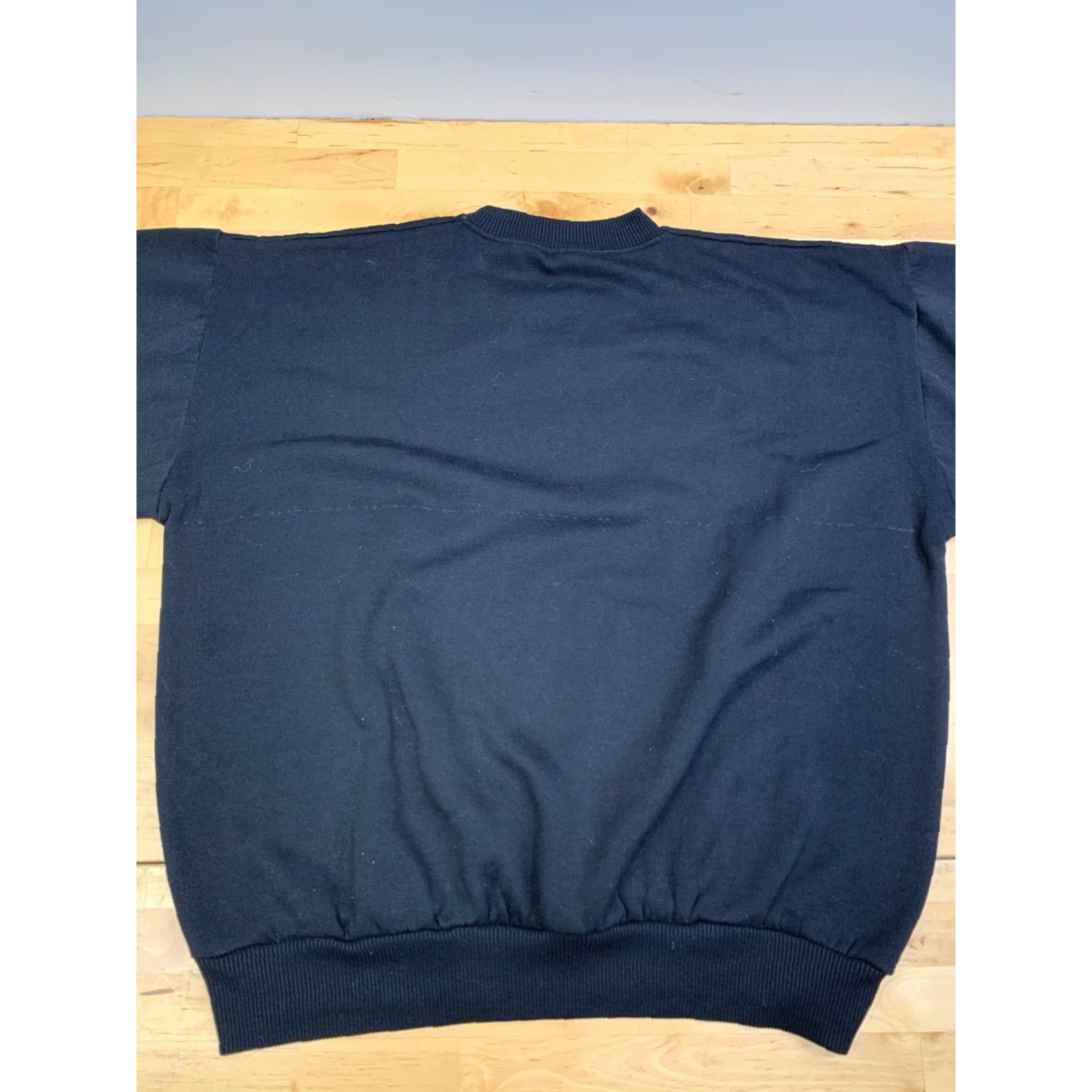 Tommy Hilfiger VINTAGE Tommy Hilfiger Sweatshirt Mens L Black Embroidered USA 90s Sports Pullover Size US L / EU 52-54 / 3 - 7 Thumbnail