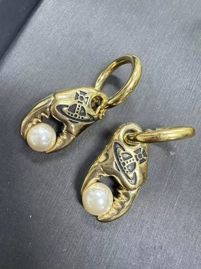 Vivienne Westwood Vivienne Westwood Saturn crab claw pearl earrings Size ONE SIZE - 1 Thumbnail