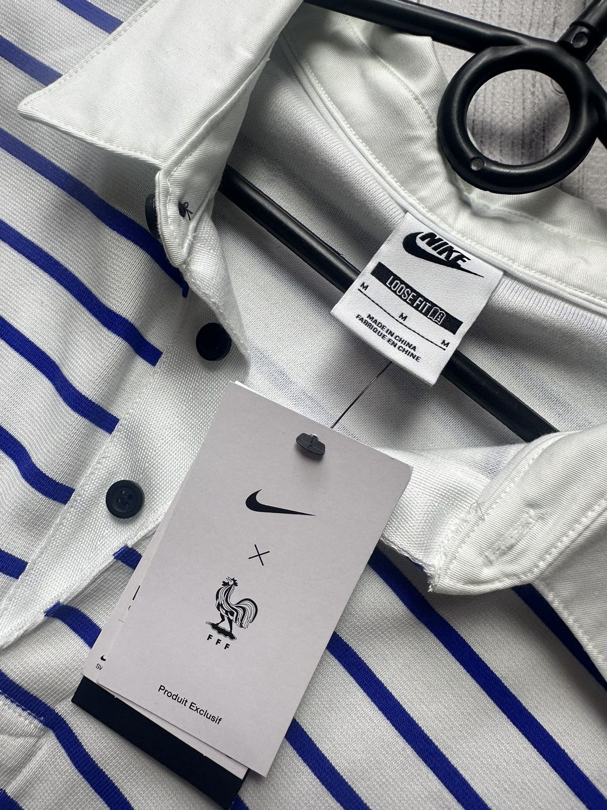 Nike France soccer rugby jersey striped size M/L Logo rare Size US L / EU 52-54 / 3 - 4 Thumbnail