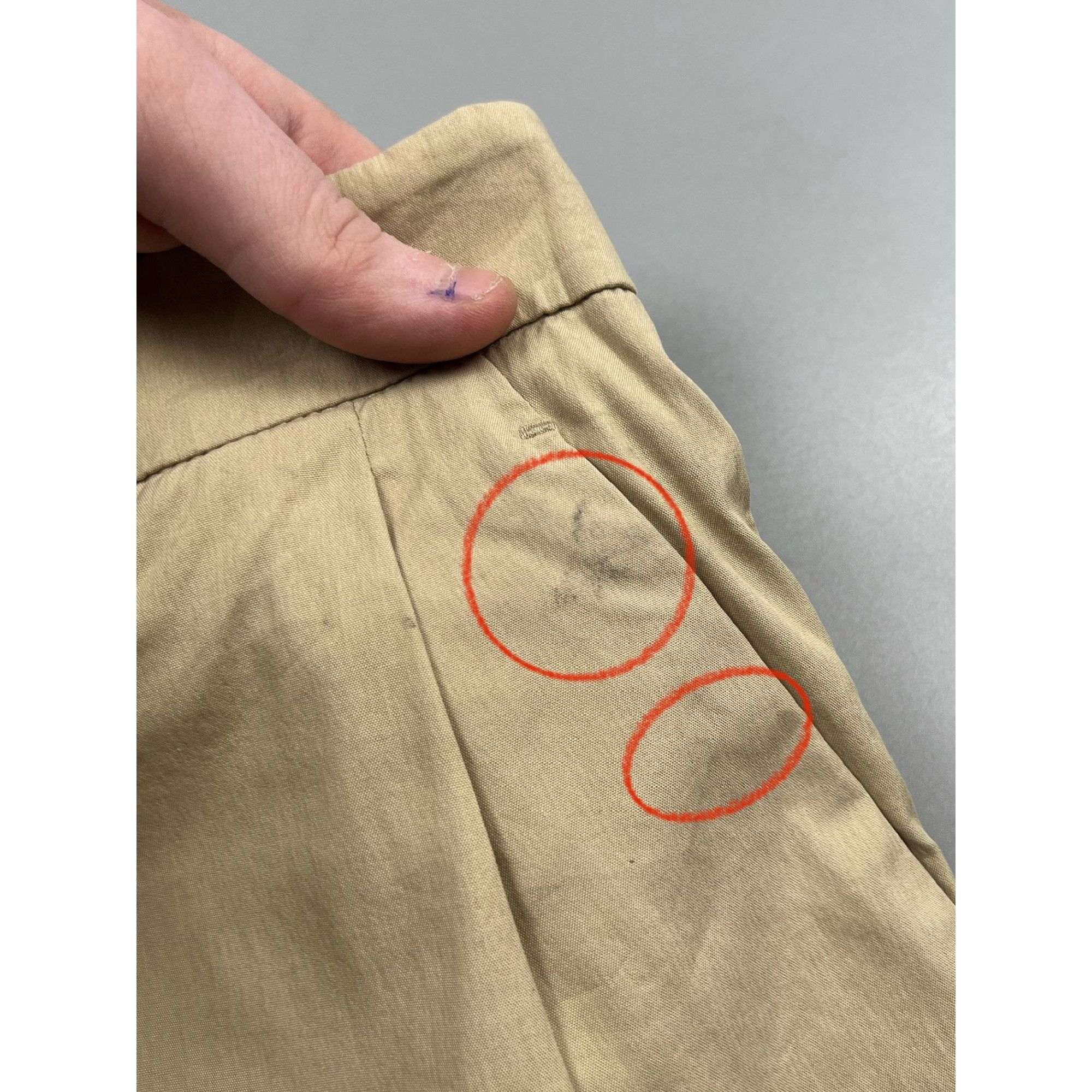 Prada Prada Flared Chino Shorts (Y0832) Size 26" / US 2 / IT 38 - 12 Thumbnail