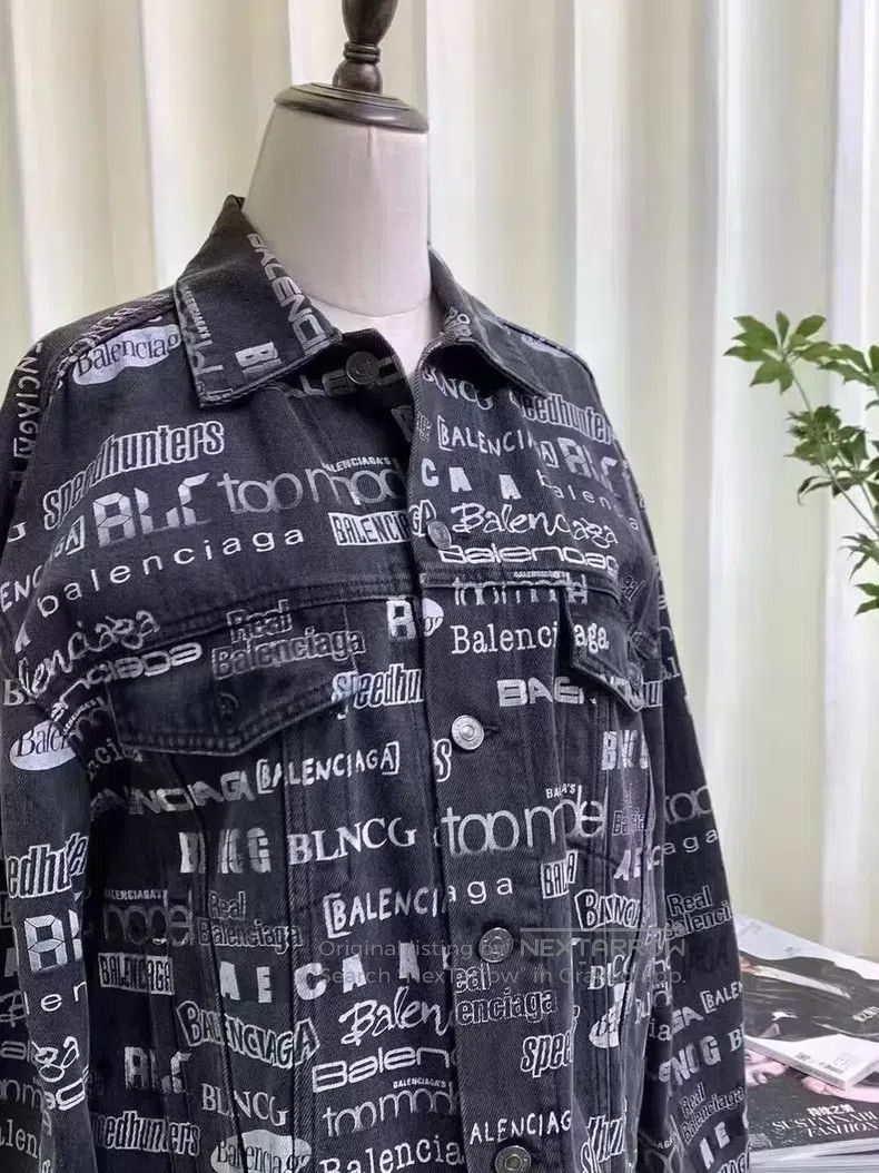 Balenciaga Balenciaga Bulletproof full logo denim jacket Size US S / EU 44-46 / 1 - 2 Thumbnail