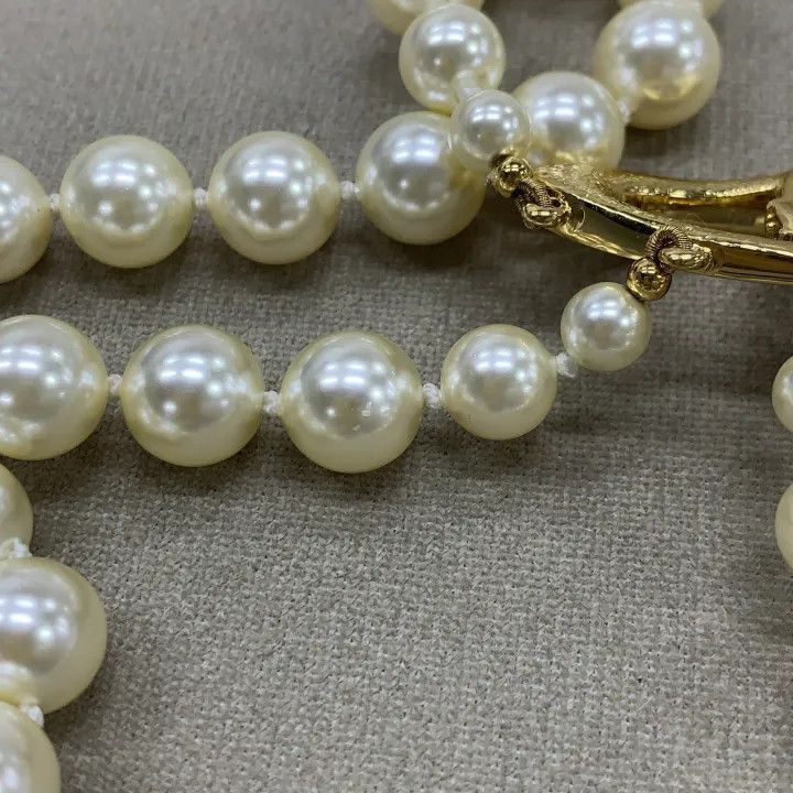 Vivienne Westwood Vivienne Westwood Three Row Pearl Bas Relief Choker -2507 Size ONE SIZE - 3 Thumbnail