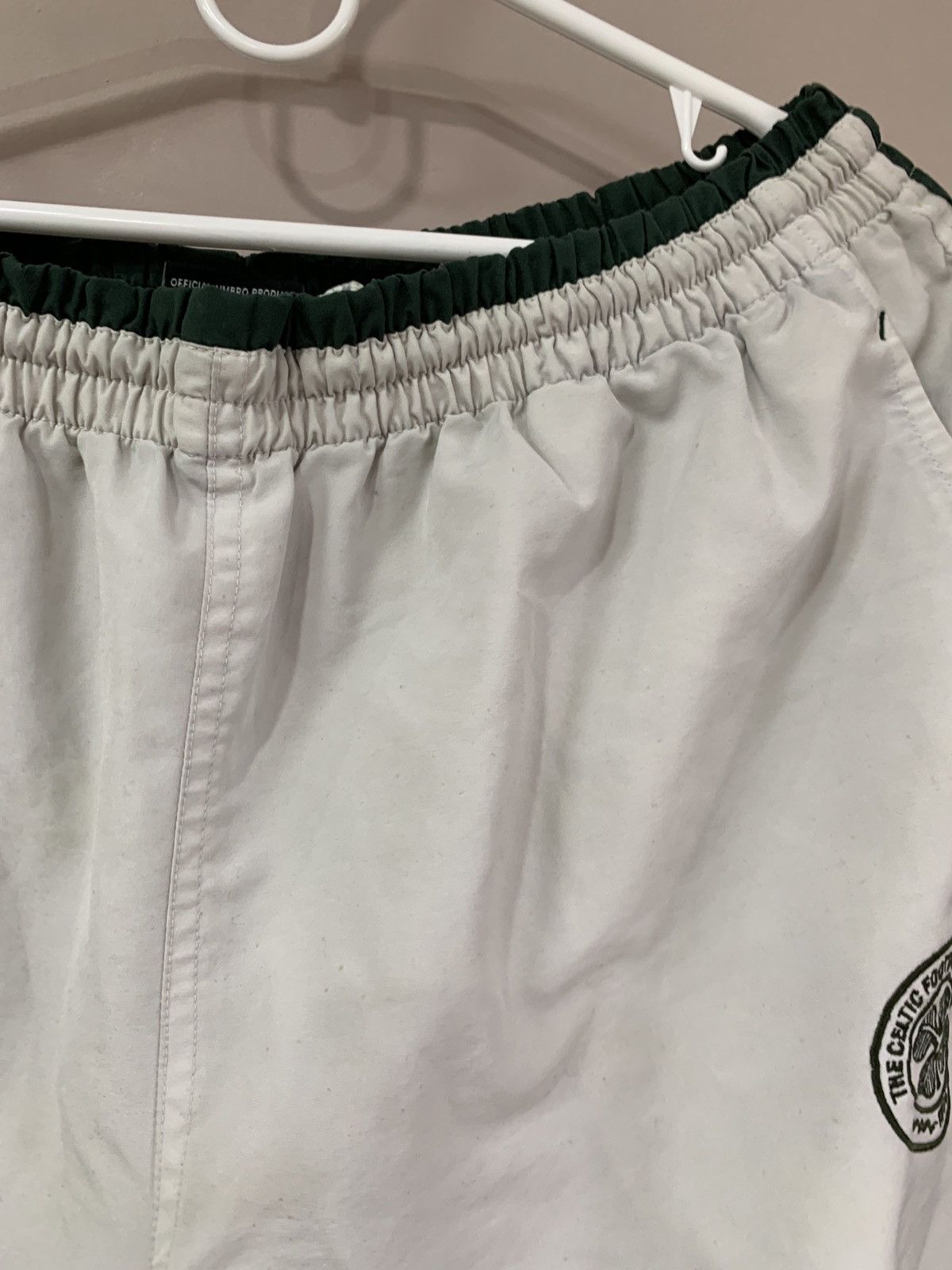 Umbro Vintage Glasgow Celtic Umbro soccer breeches shorts Size US 34 / EU 50 - 10 Thumbnail