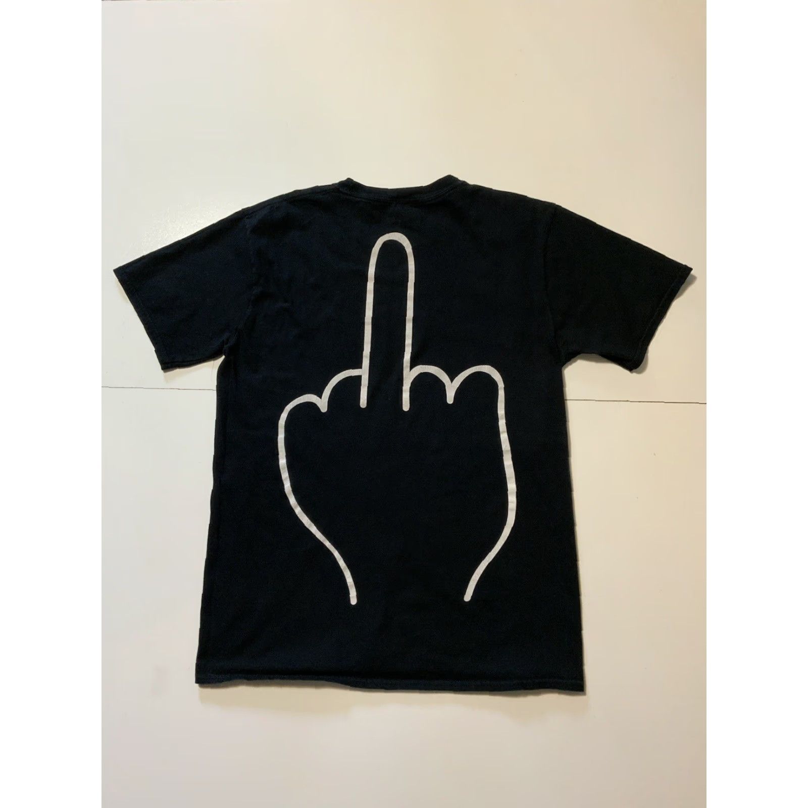 Vintage Pizza Slime Middle Finger Skateboard Black Graphic S/S Crewneck T-Shirt Sz. M Mens Shirt Crew Neck Black Graphic Pizza Slime Skateboard Mens M Size US M / EU 48-50 / 2 - 2 Thumbnail