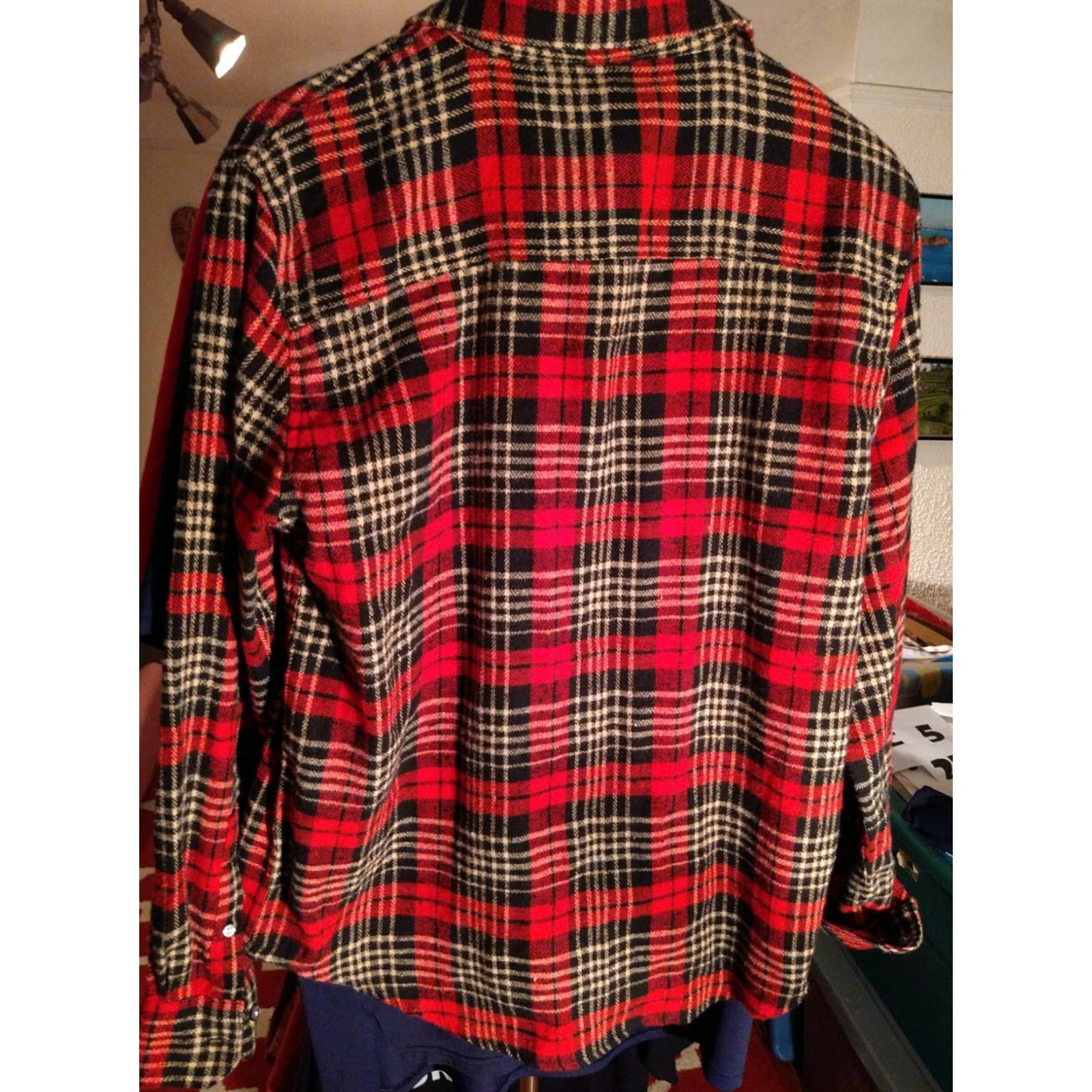 Vintage VINTAGE Tallwoods Bruno Milano M Red Flannel Plaid Shirt Men Long Sleeve Cotton Blend Button-Up Size US M / EU 48-50 / 2 - 3 Thumbnail