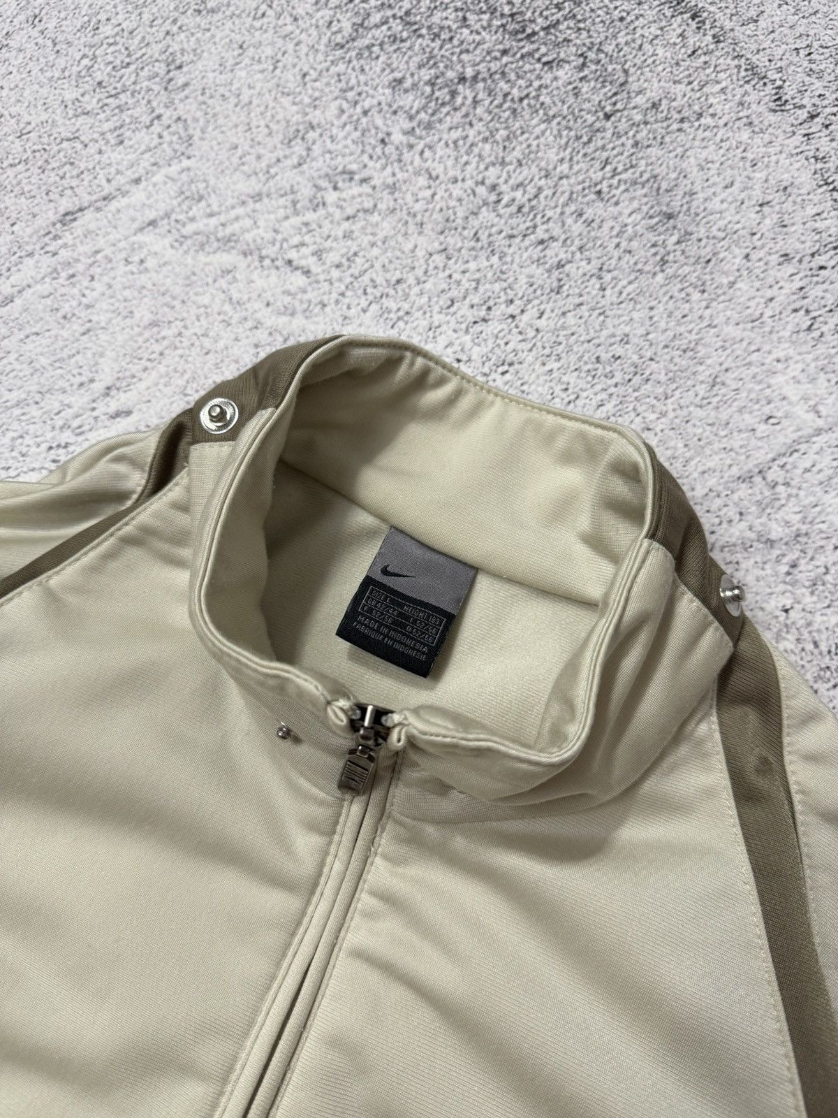Nike × Vintage Vintage 90s Nike Athletic Zip Hoodie Spellout Size US L / EU 52-54 / 3 - 6 Thumbnail