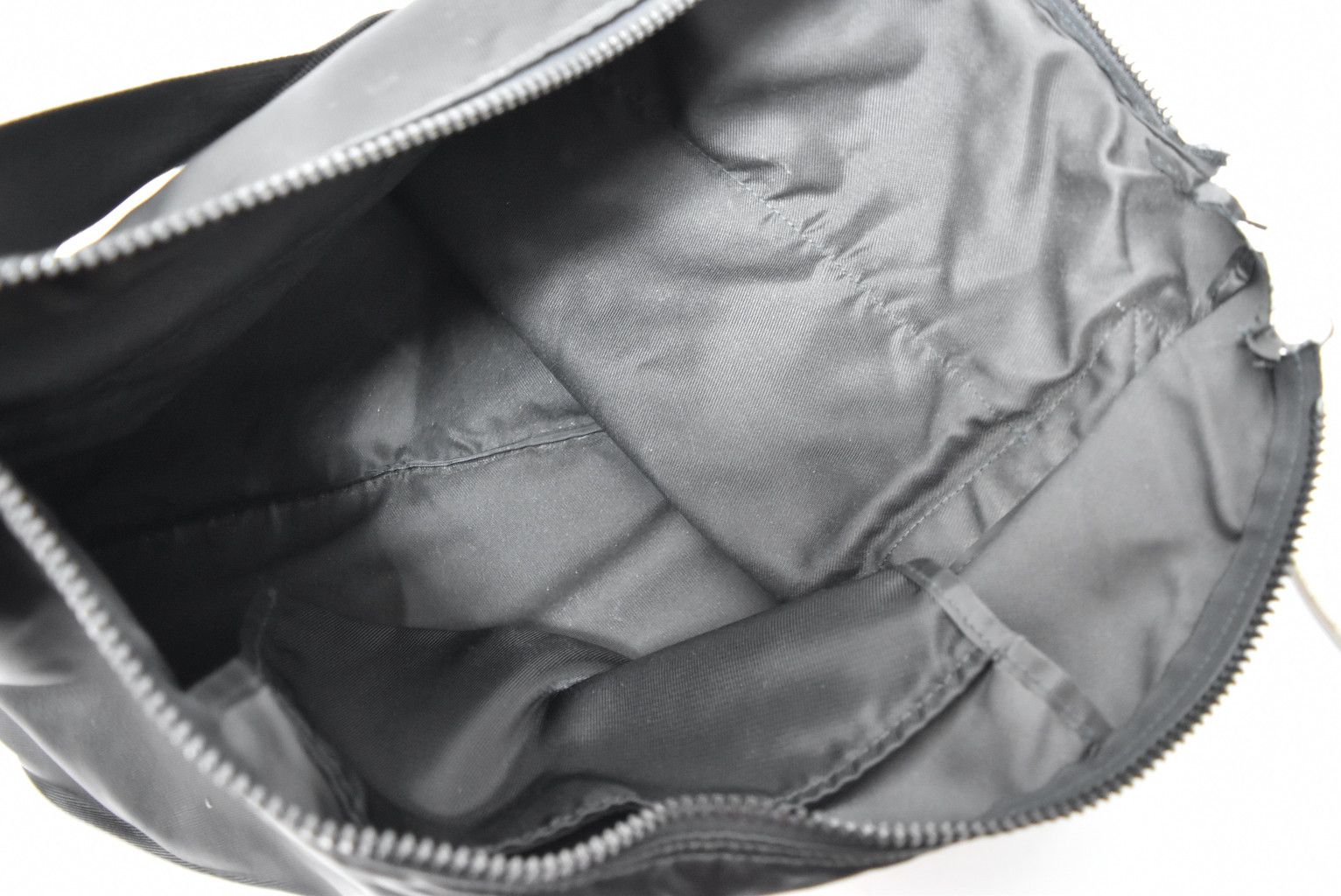 Hai Sporting Gear × Issey Miyake Issey Miyake x Hai Sporting Gear Shoulder Bag Size ONE SIZE - 3 Thumbnail