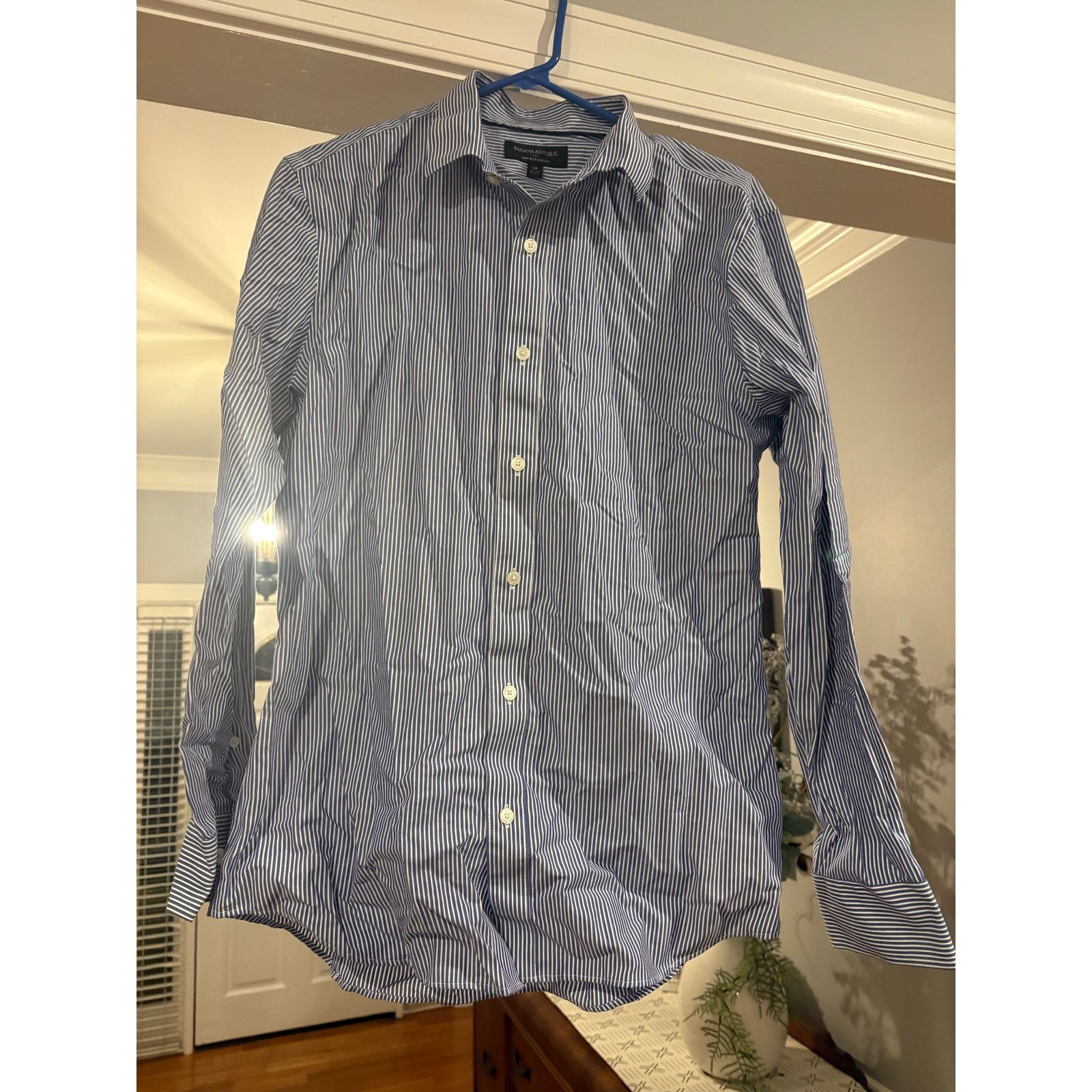 Banana Republic Banana Republic Men’s Button-Down Shirt Size M Size US M / EU 48-50 / 2 - 4 Thumbnail