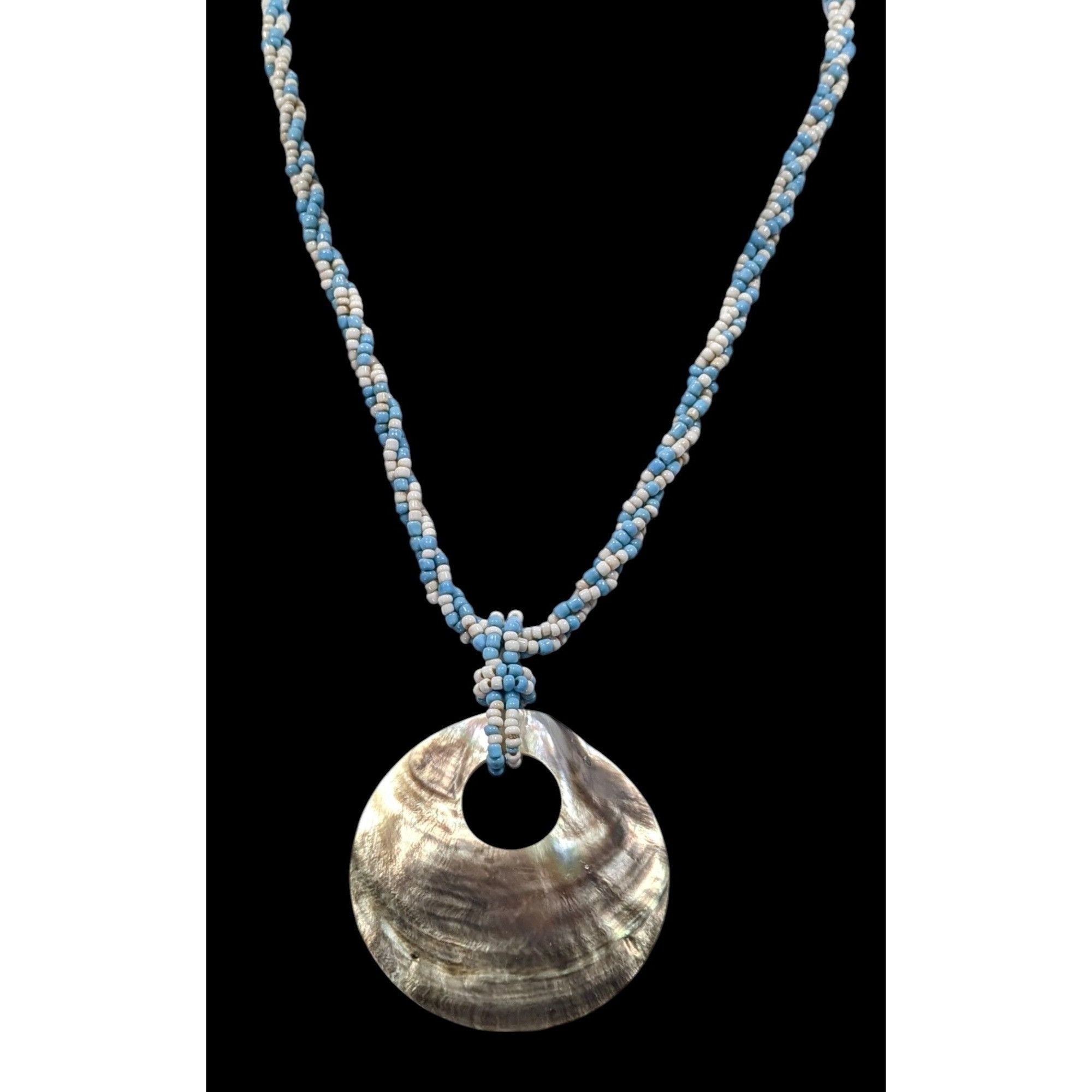 Other Vintage Beachy Mermaidcore Shell And Glass Bead Necklace Size ONE SIZE - 2 Thumbnail