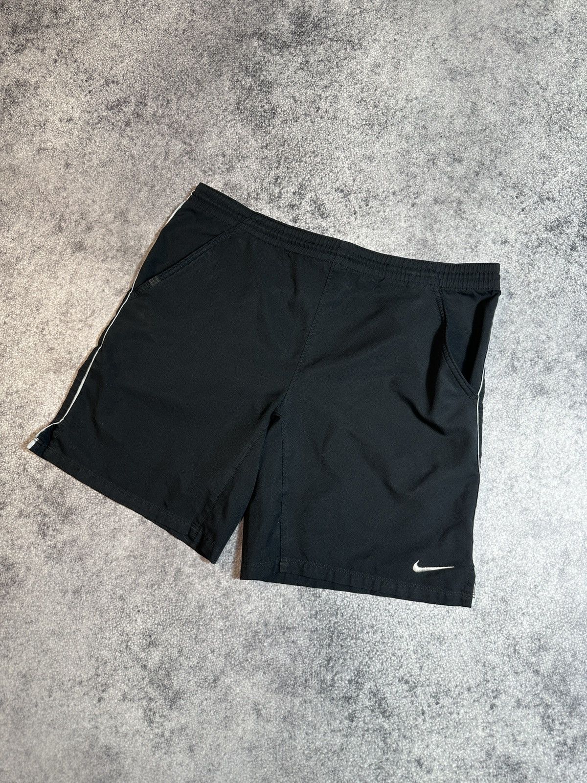 Nike × Vintage Y2K vintage Nike shorts 90s swoosh Streetwear rare hype L Size US 34 / EU 50 - 1 Thumbnail