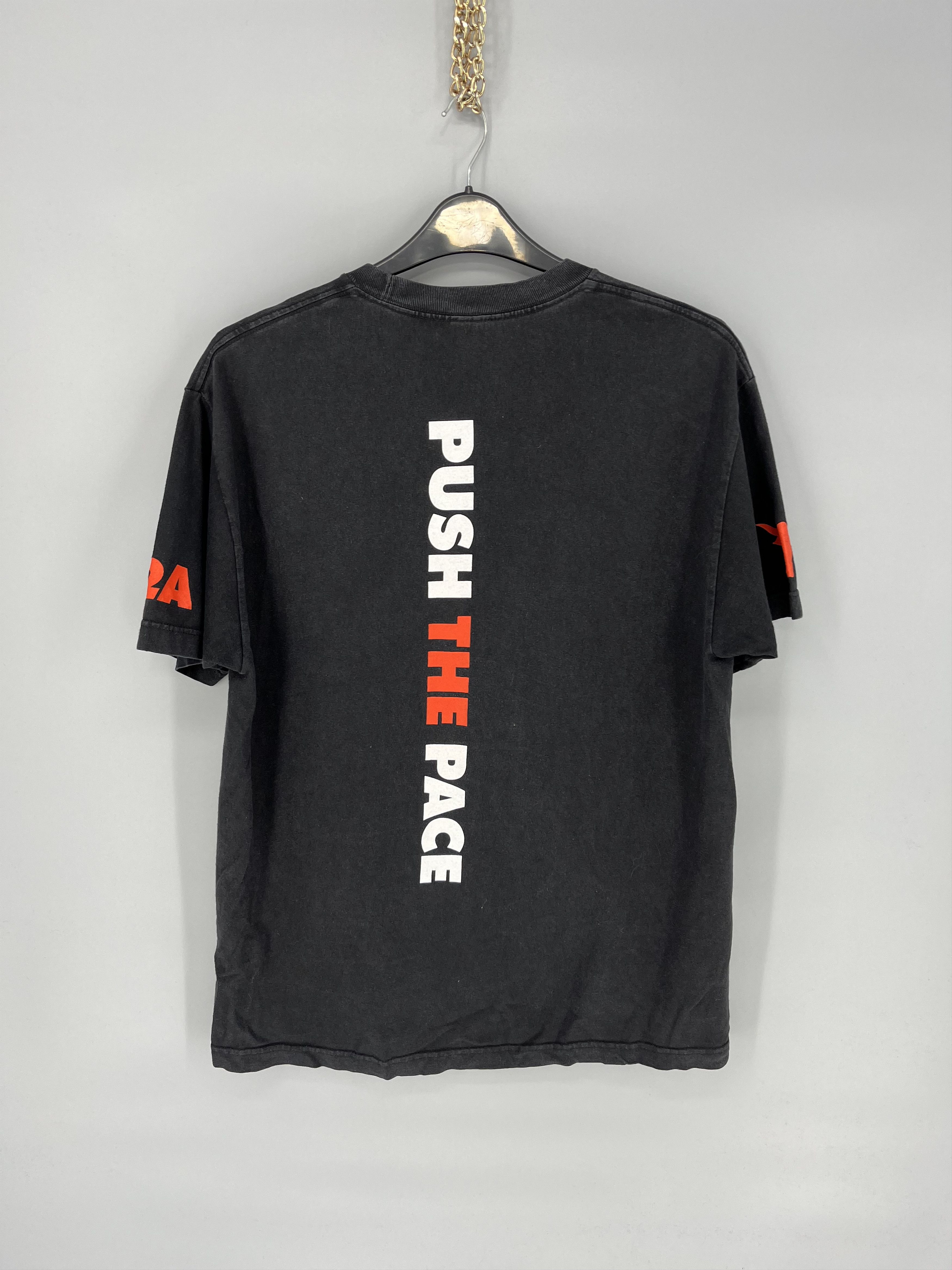 Vintage Wwe T-Shirts 2011 Size US L / EU 52-54 / 3 - 12 Thumbnail
