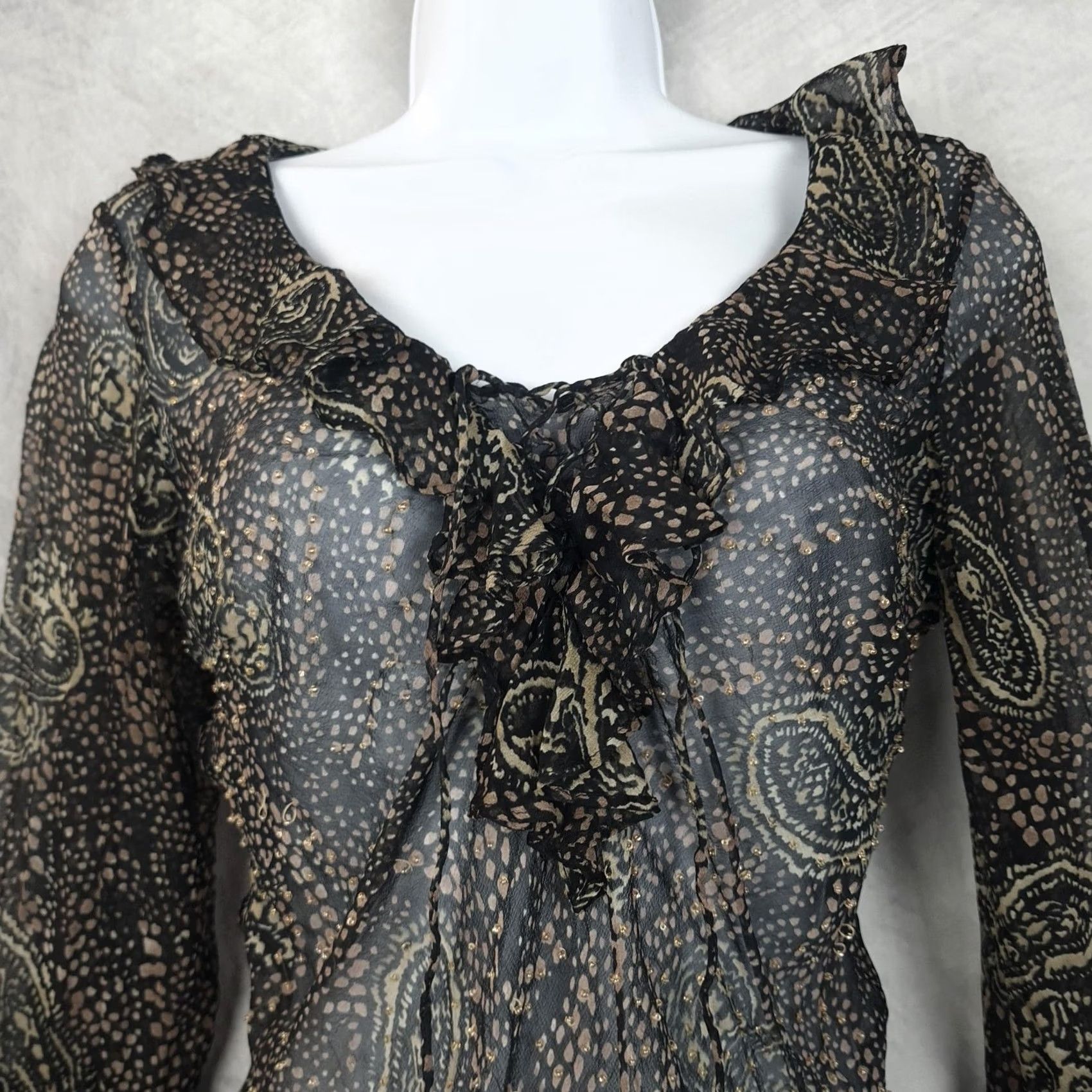 Bell VINTAGE Y2K Whimsy Fairy Top Womens Small Black Beaded Ruffle Bell Sleeve Blouse Size S / US 4 / IT 40 - 2 Thumbnail