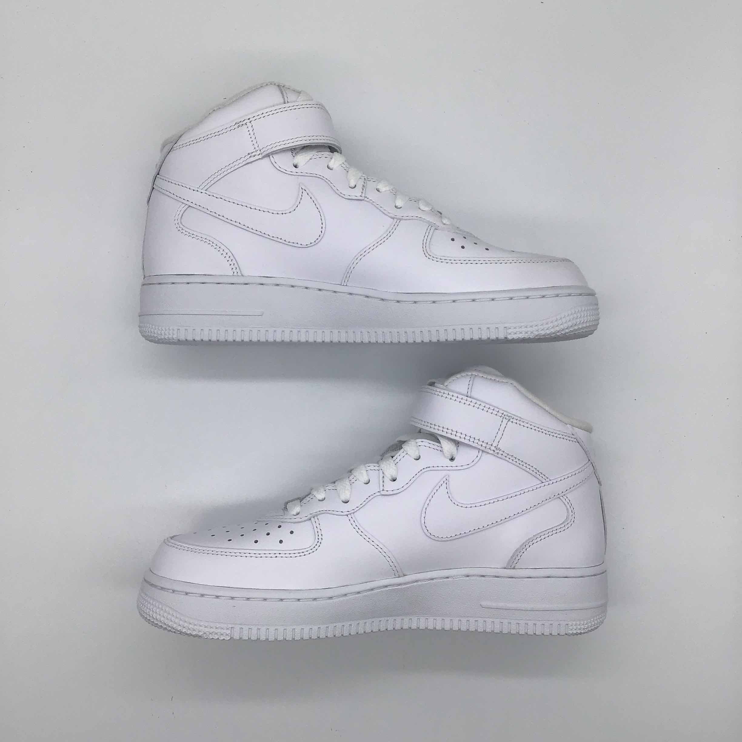 Nike Supreme x Air Force 1 Mid Box Logo - Triple White