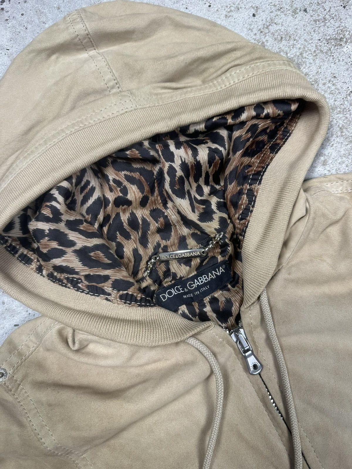 Dolce & Gabbana 2000s Dolce & Gabbana Suede Leather Bomber Jacket Hooded Size S / US 4 / IT 40 - 13 Thumbnail