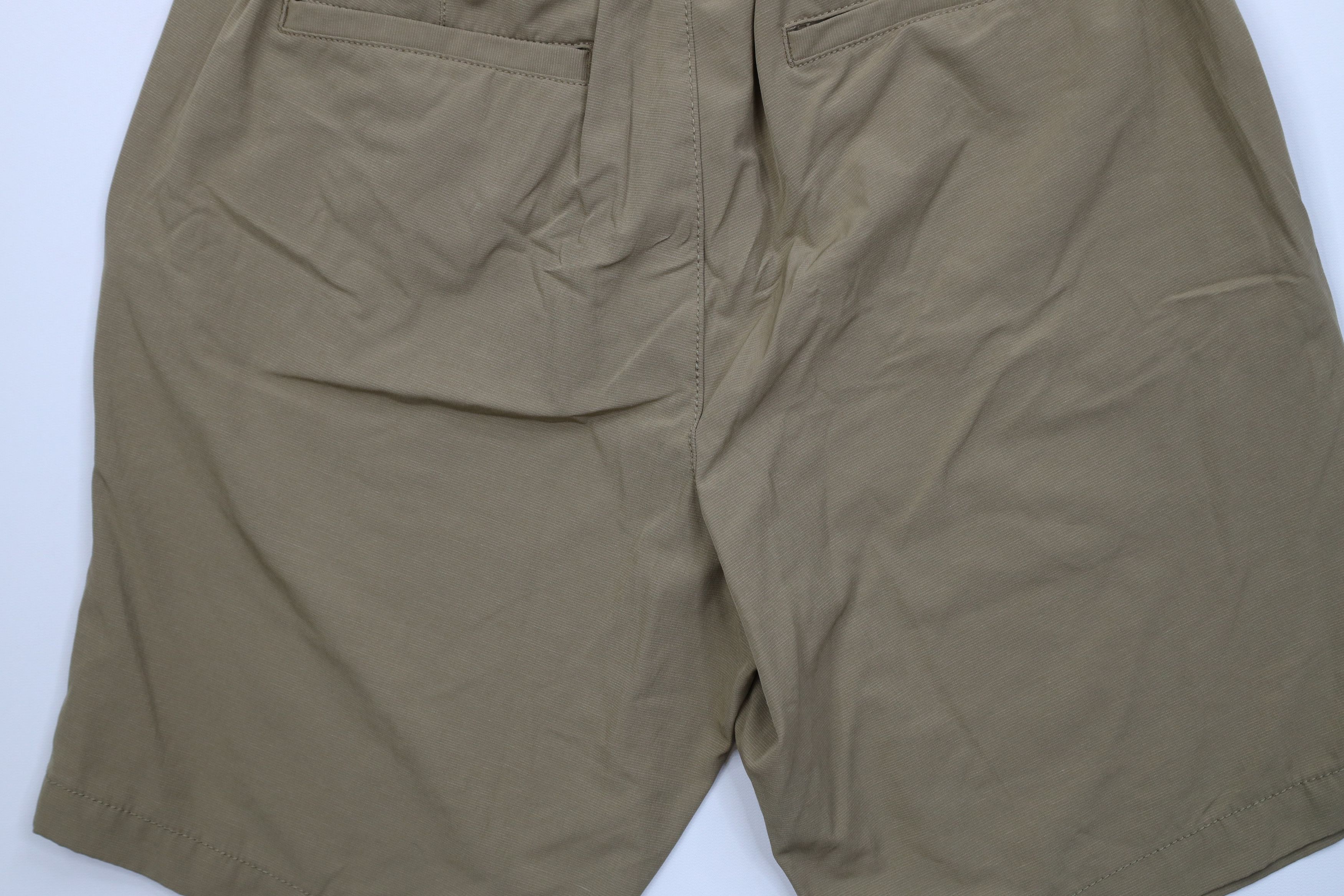 Banana Republic Banana Republic Knit Above Knee Chino Shorts Beige Khaki Size US 34 / EU 50 - 9 Thumbnail