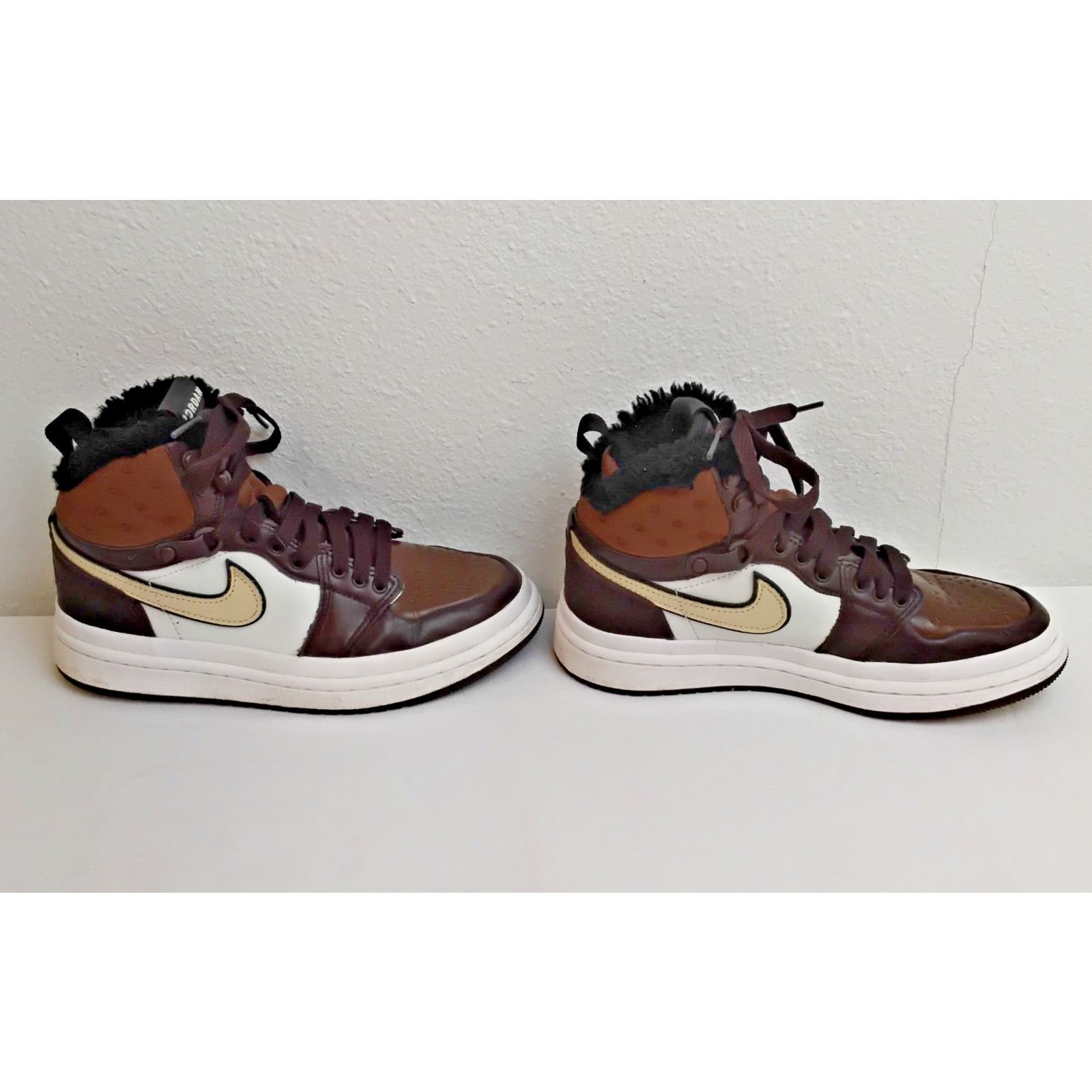 Nike Nike Air Jordan 1 High Top Sneaker W's 5 Acclimate Chocolate Size US 5 / IT 35 - 3 Thumbnail