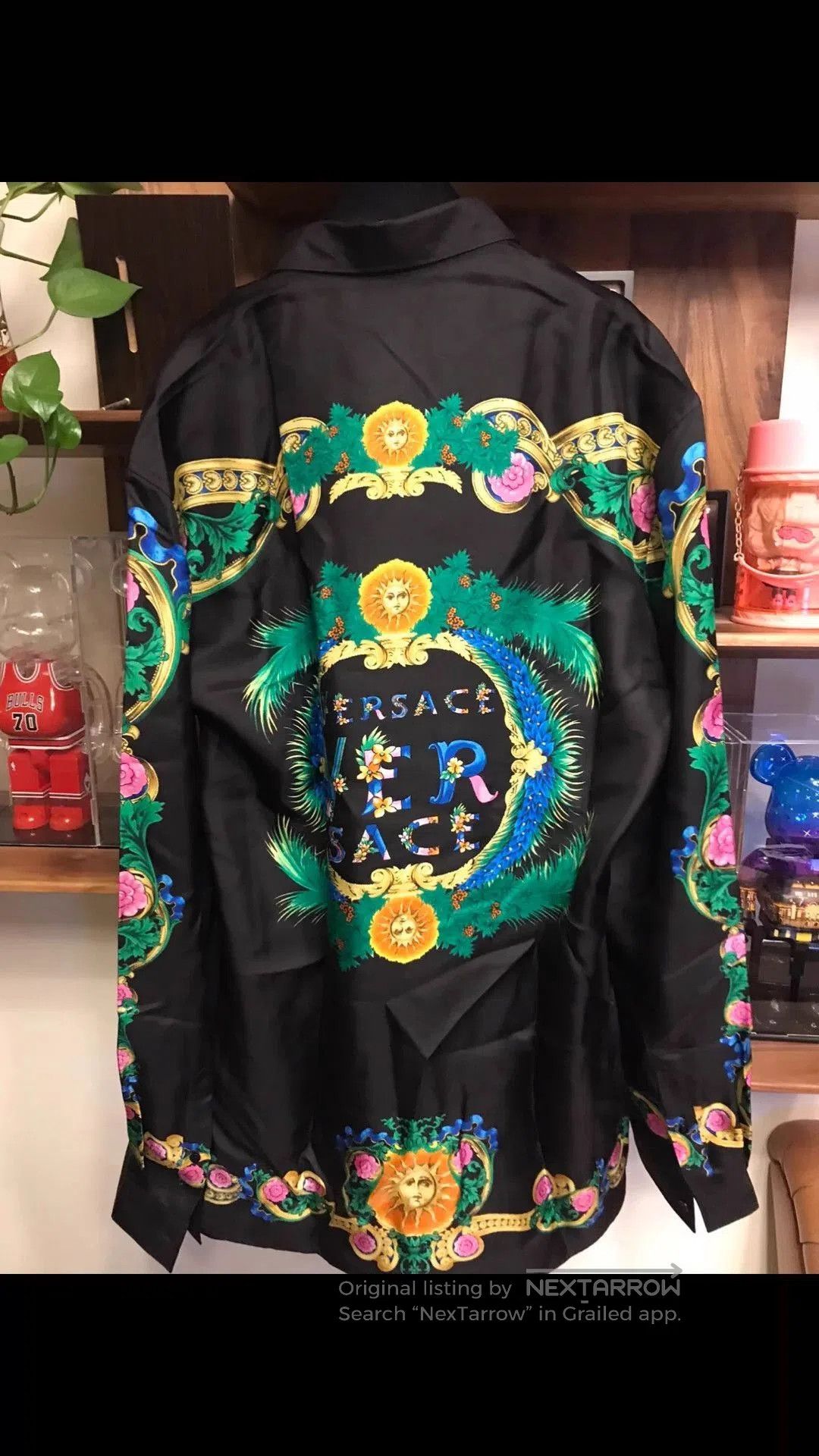 Versace Black XL Long Sleeve Floral Pattern Button-Up Shirt. Size US XL / EU 56 / 4 - 2 Thumbnail