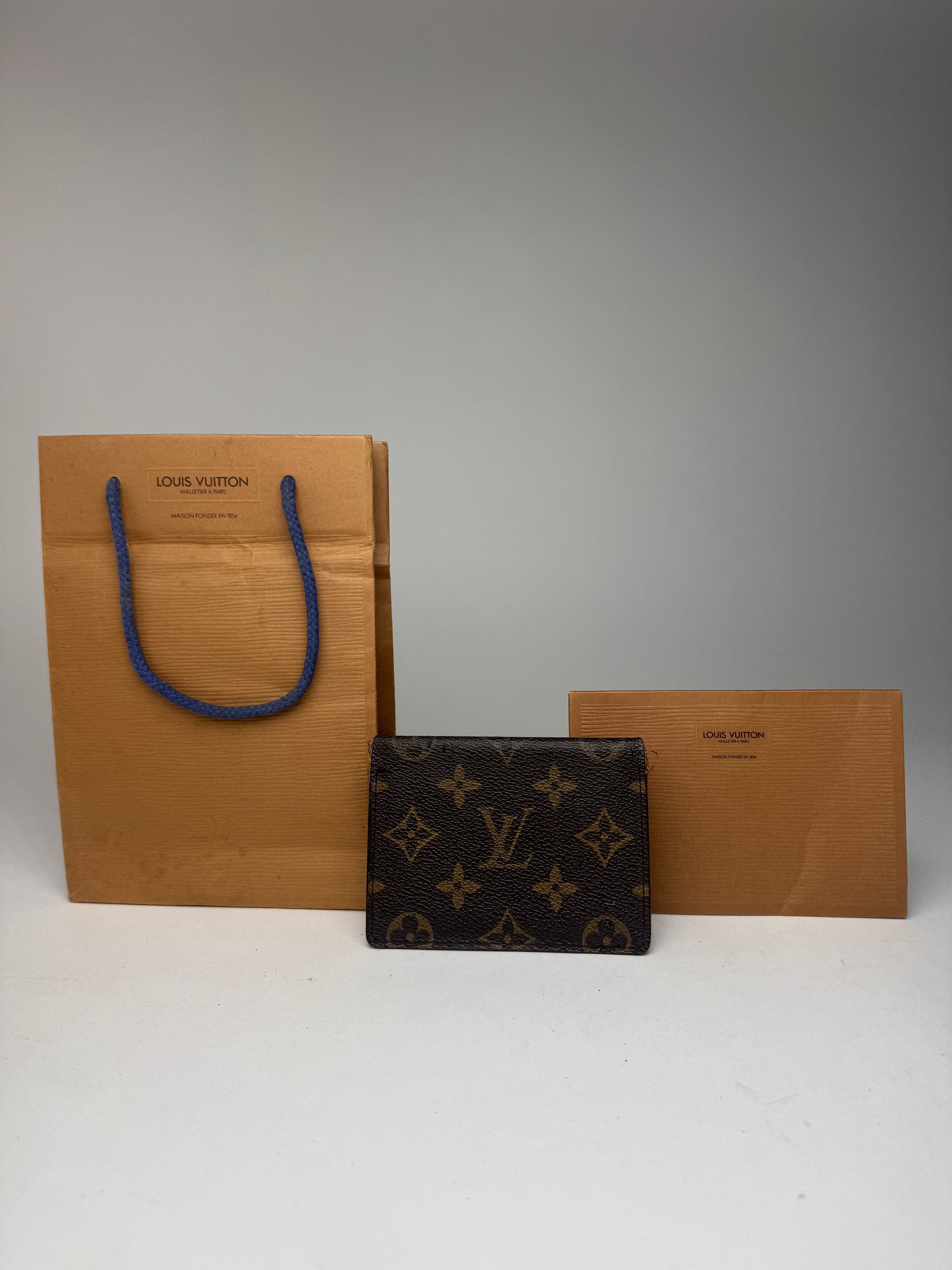 Louis Vuitton Vintage Card Holder Monogram Size ONE SIZE - 1 Thumbnail