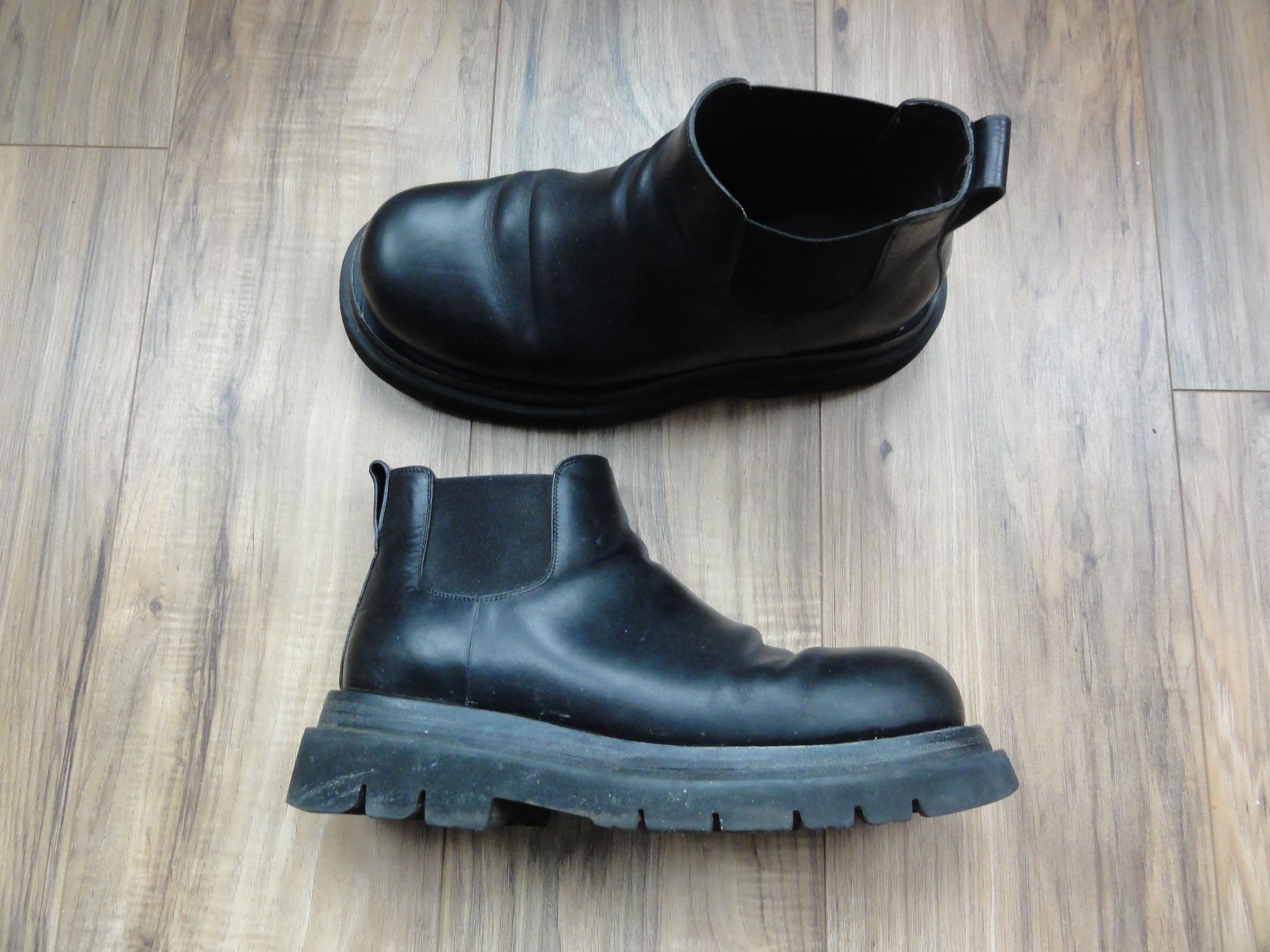 Bottega Veneta 'The Lug' Chelsea Boots Size US 10 / EU 43 - 4 Thumbnail