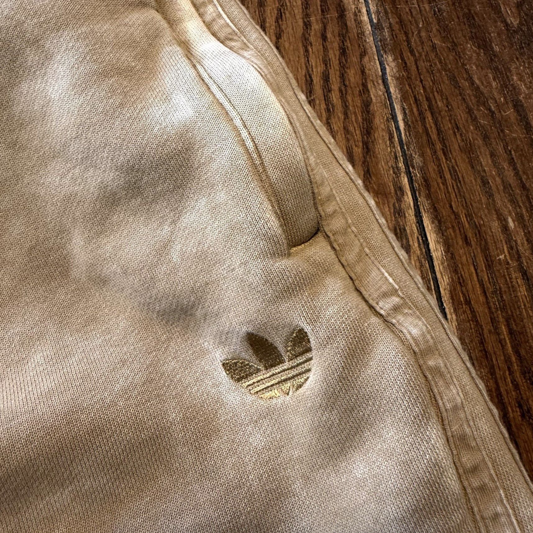 Adidas Adidas Sweatpants Beige Washed Fleece Comfort Loose Fit Size Large Men Regular Sweatpants Sports Logo Athleisure 29 Inseam Gym & Training Size US 33 - 4 Thumbnail