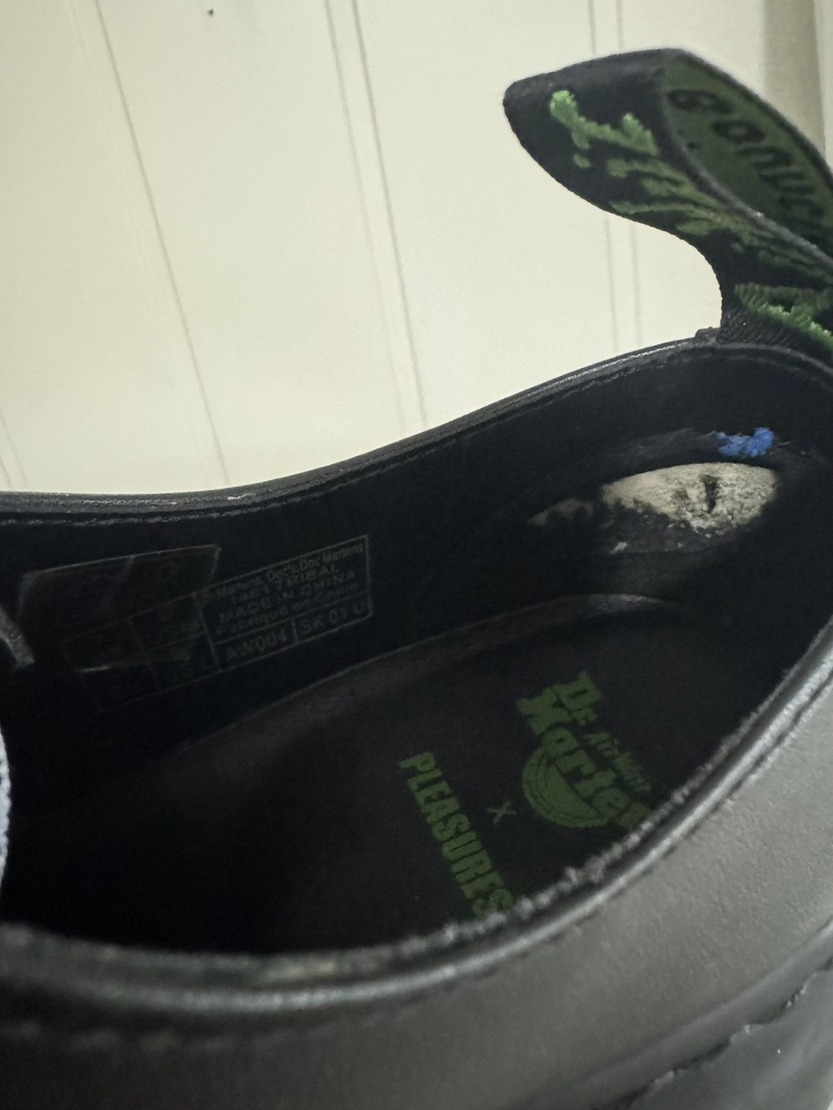 Dr. Martens × Pleasures Rare Dr.Martens x Pleasures US 8 Black/White Tribal Size US 8 / EU 41 - 7 Thumbnail